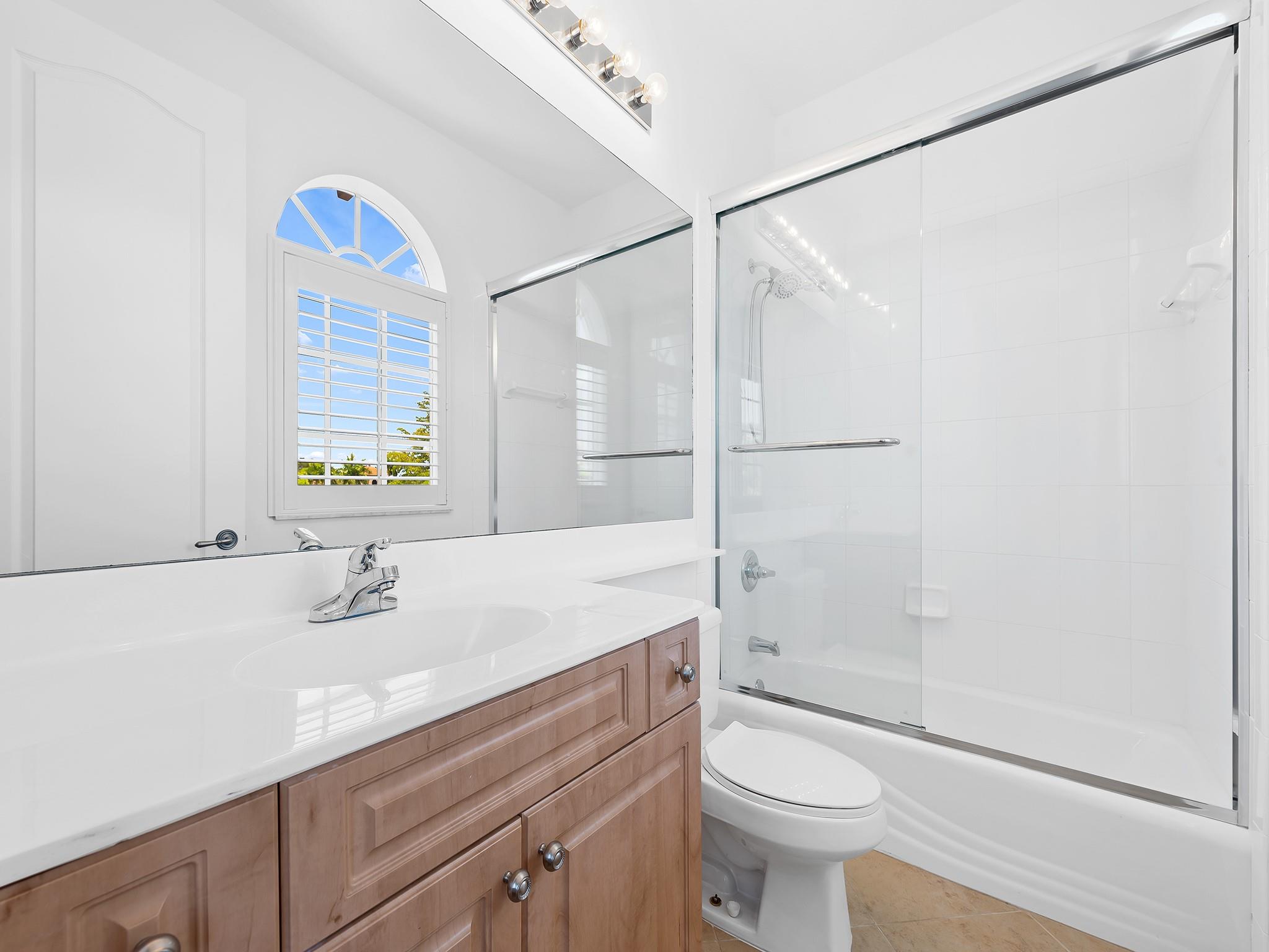 510 SE 7th St 401