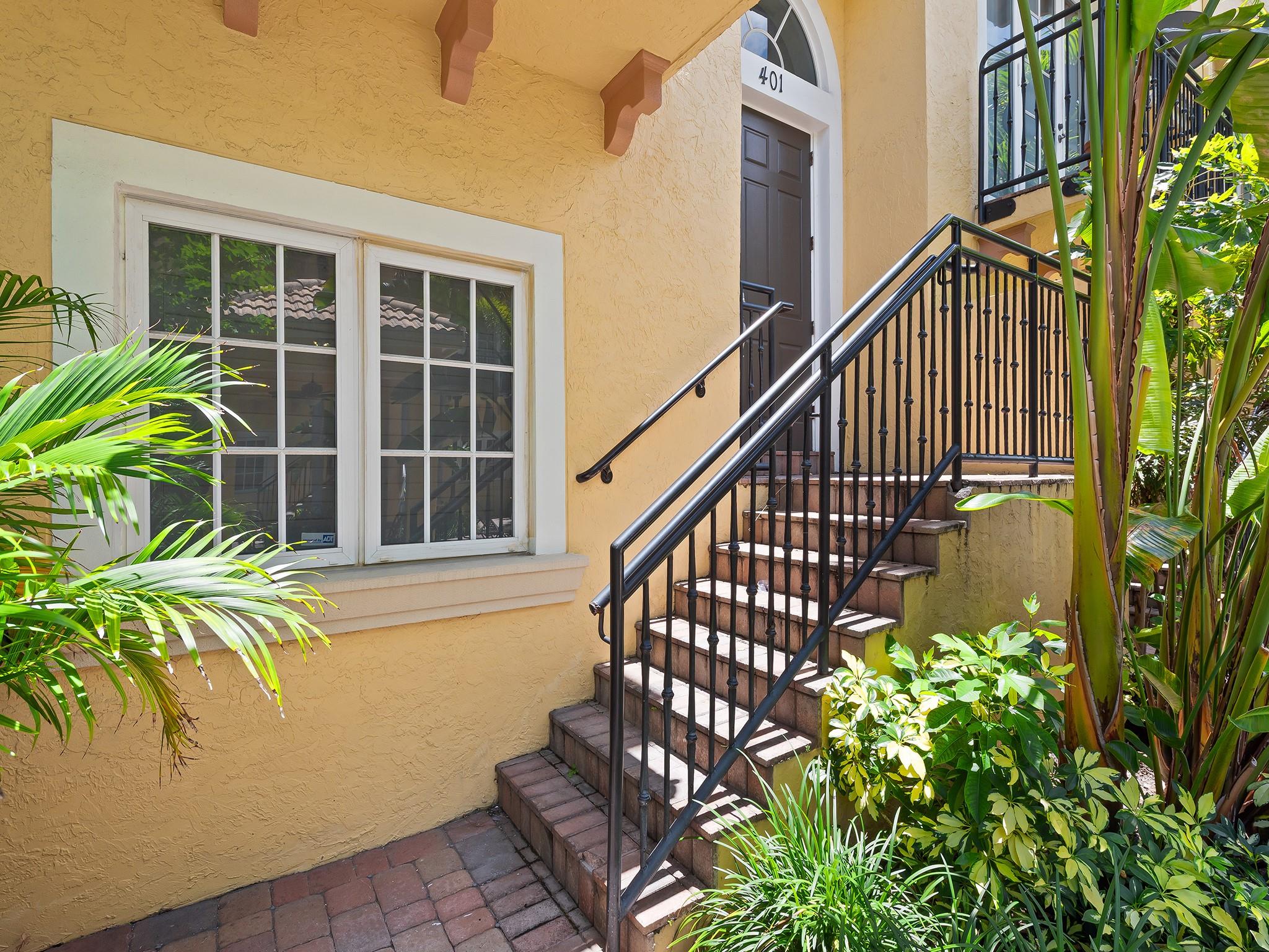 510 SE 7th St 401
