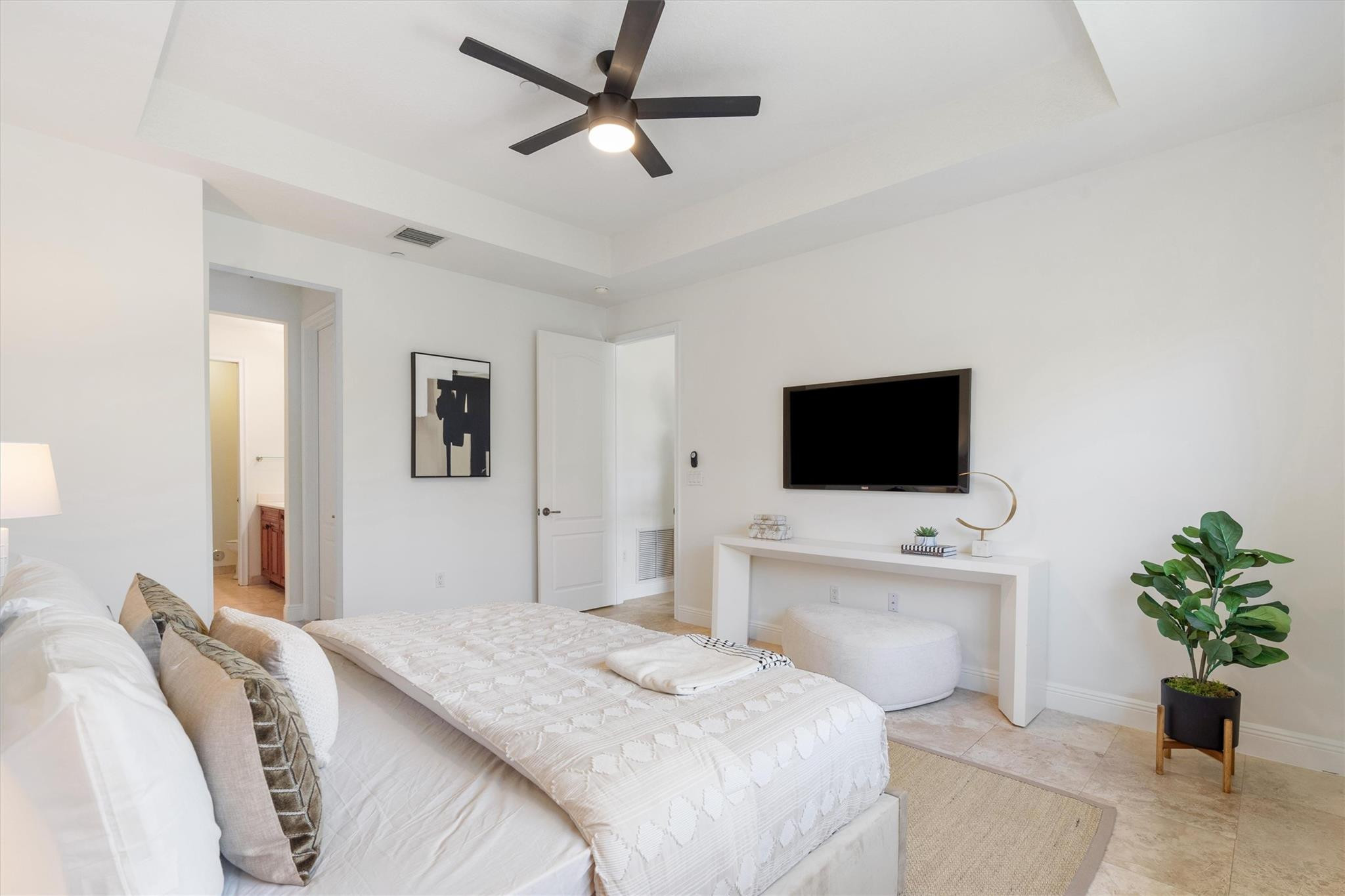 506 SE 7th St 304