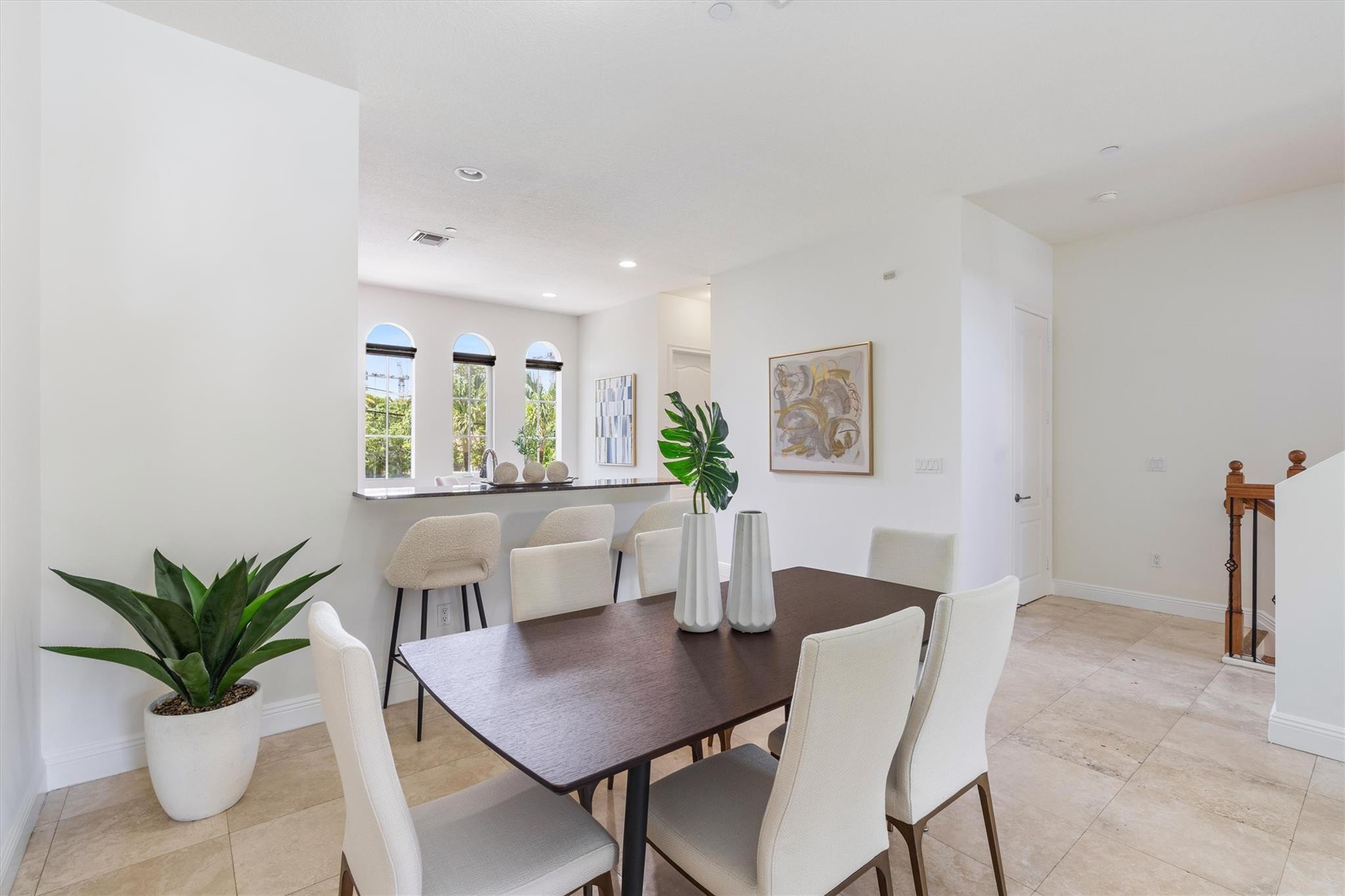 506 SE 7th St 304