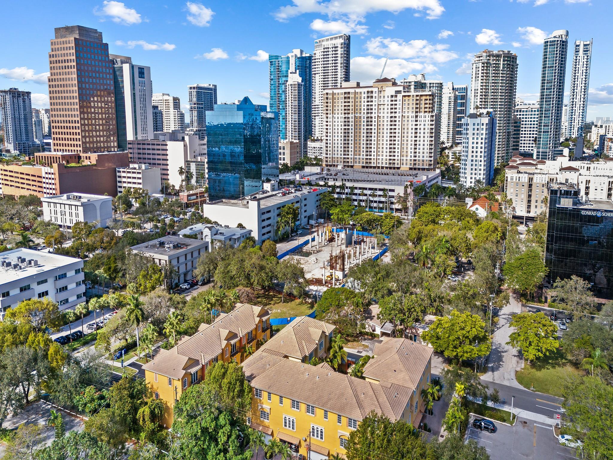 506 SE 7th St 304