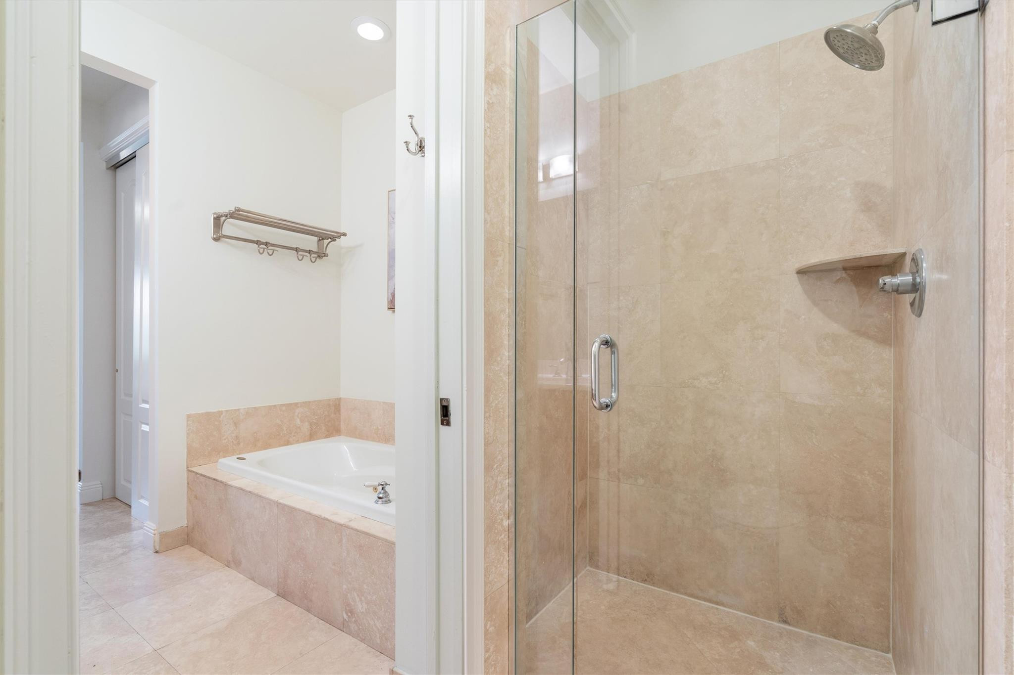 506 SE 7th St 304