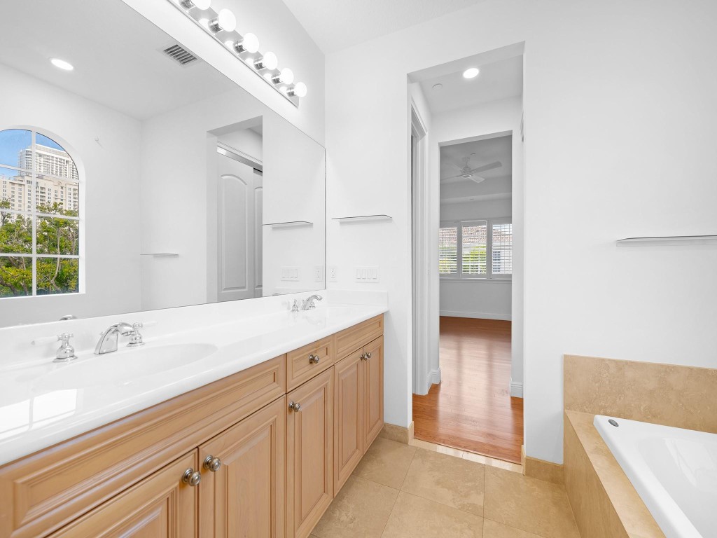 510 7th Street 401, Fort Lauderdale Unit: 401