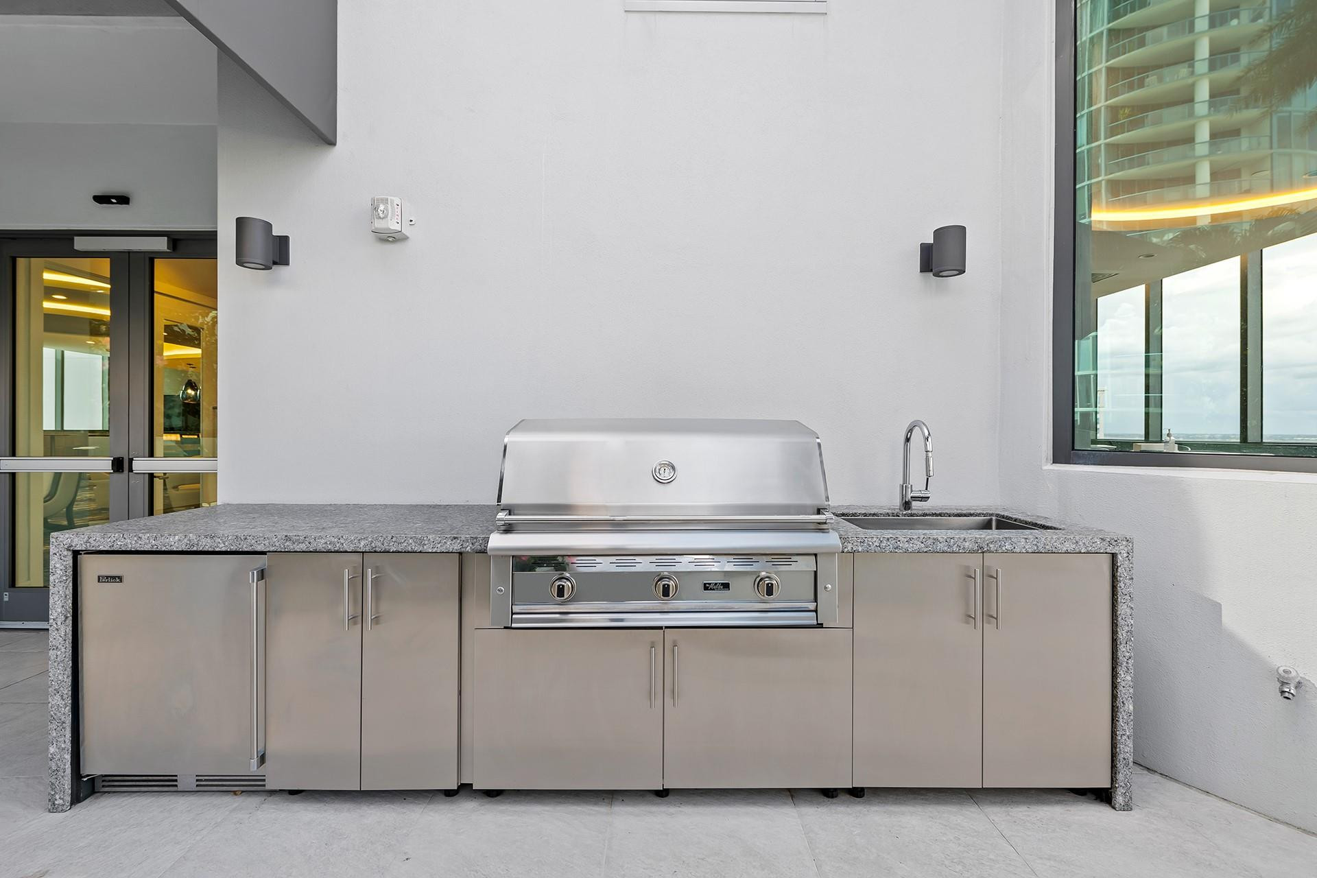 100 E Las Olas Boulevard 1802