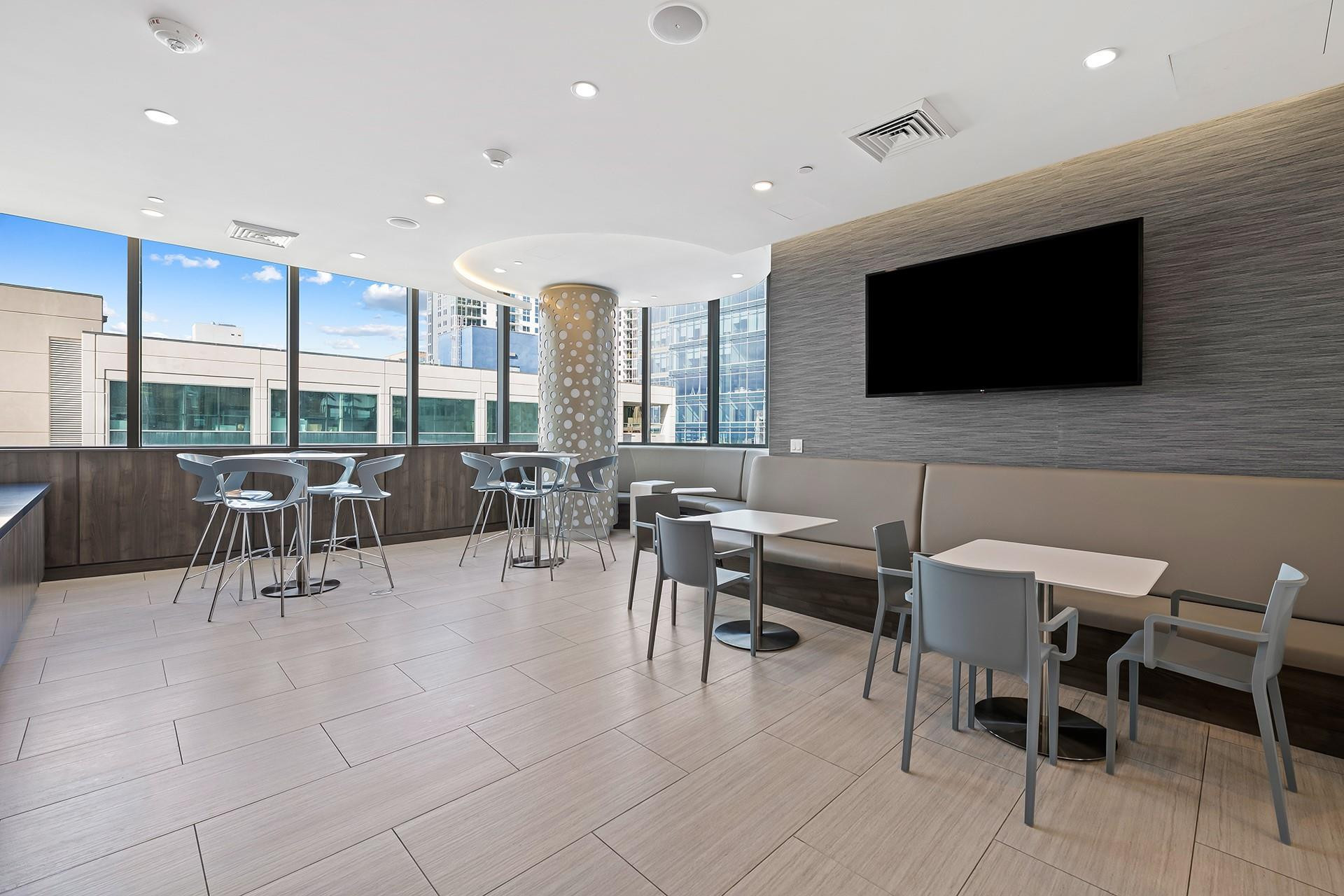 100 E Las Olas Boulevard 1802