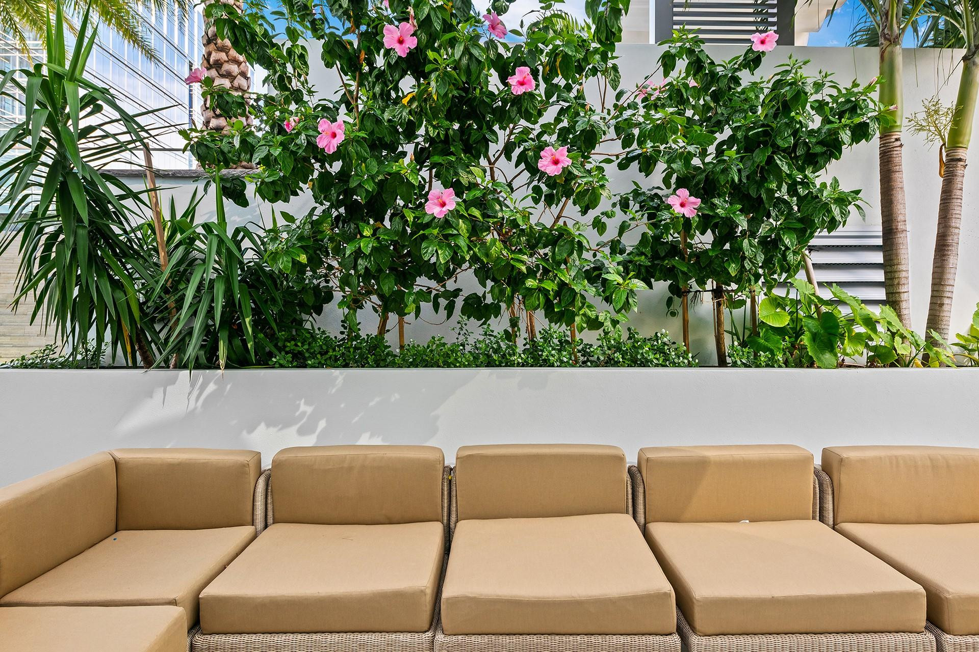 100 E Las Olas Boulevard 1802