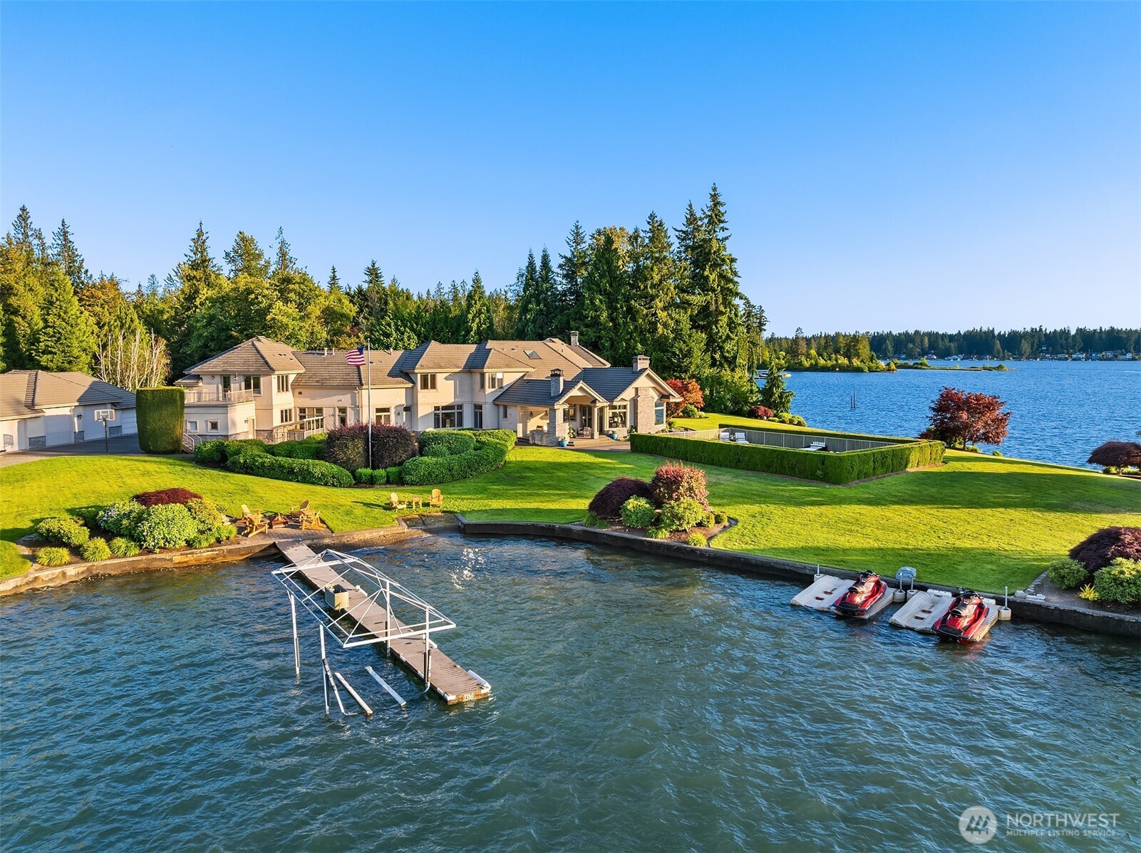 Legacy Snag Island Estate