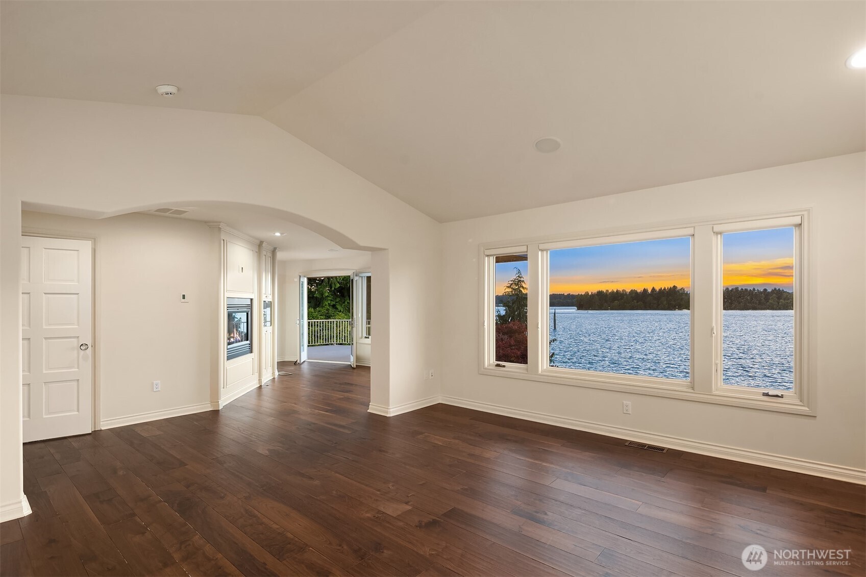 Legacy Snag Island Estate