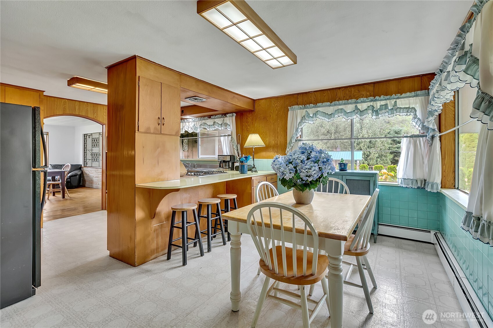 Secluded Equestrian Hobby Farm on 2+ Acres