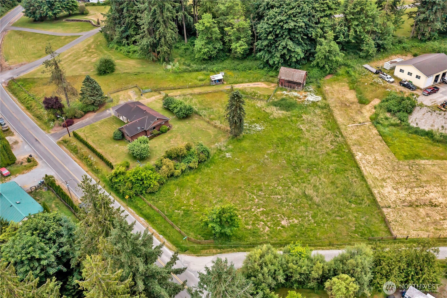 Secluded Equestrian Hobby Farm on 2+ Acres