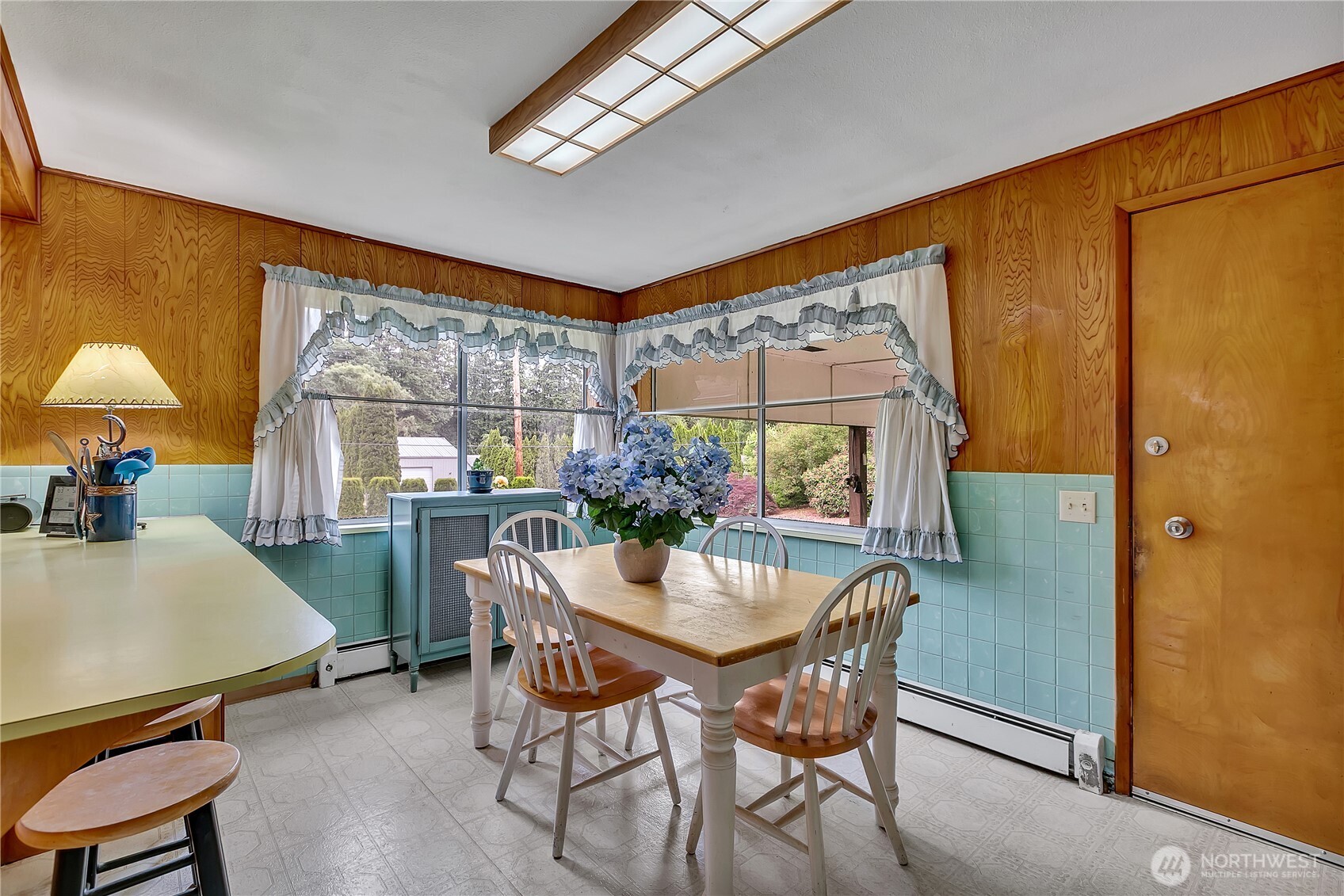 Secluded Equestrian Hobby Farm on 2+ Acres