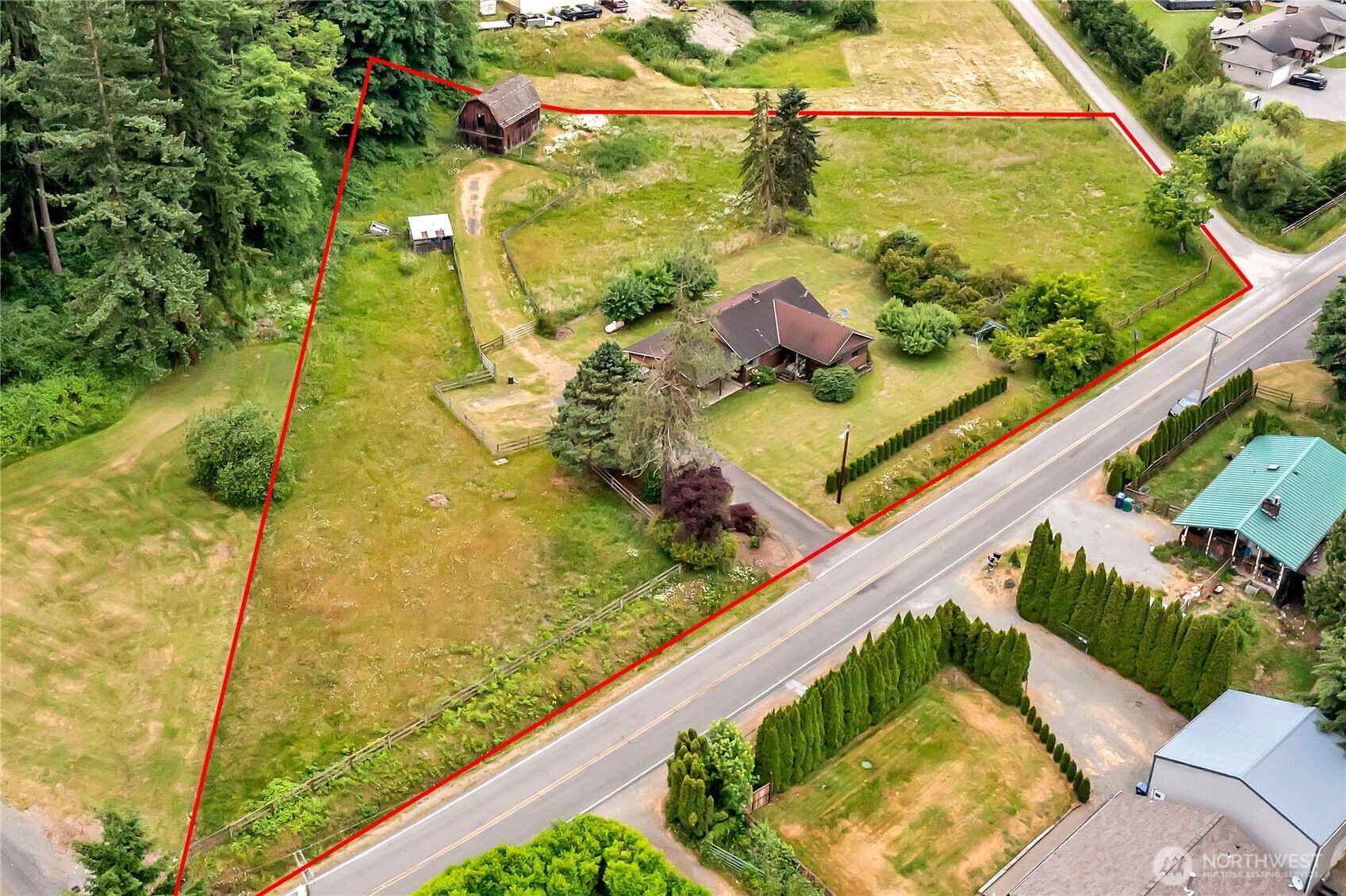 Secluded Equestrian Hobby Farm on 2+ Acres