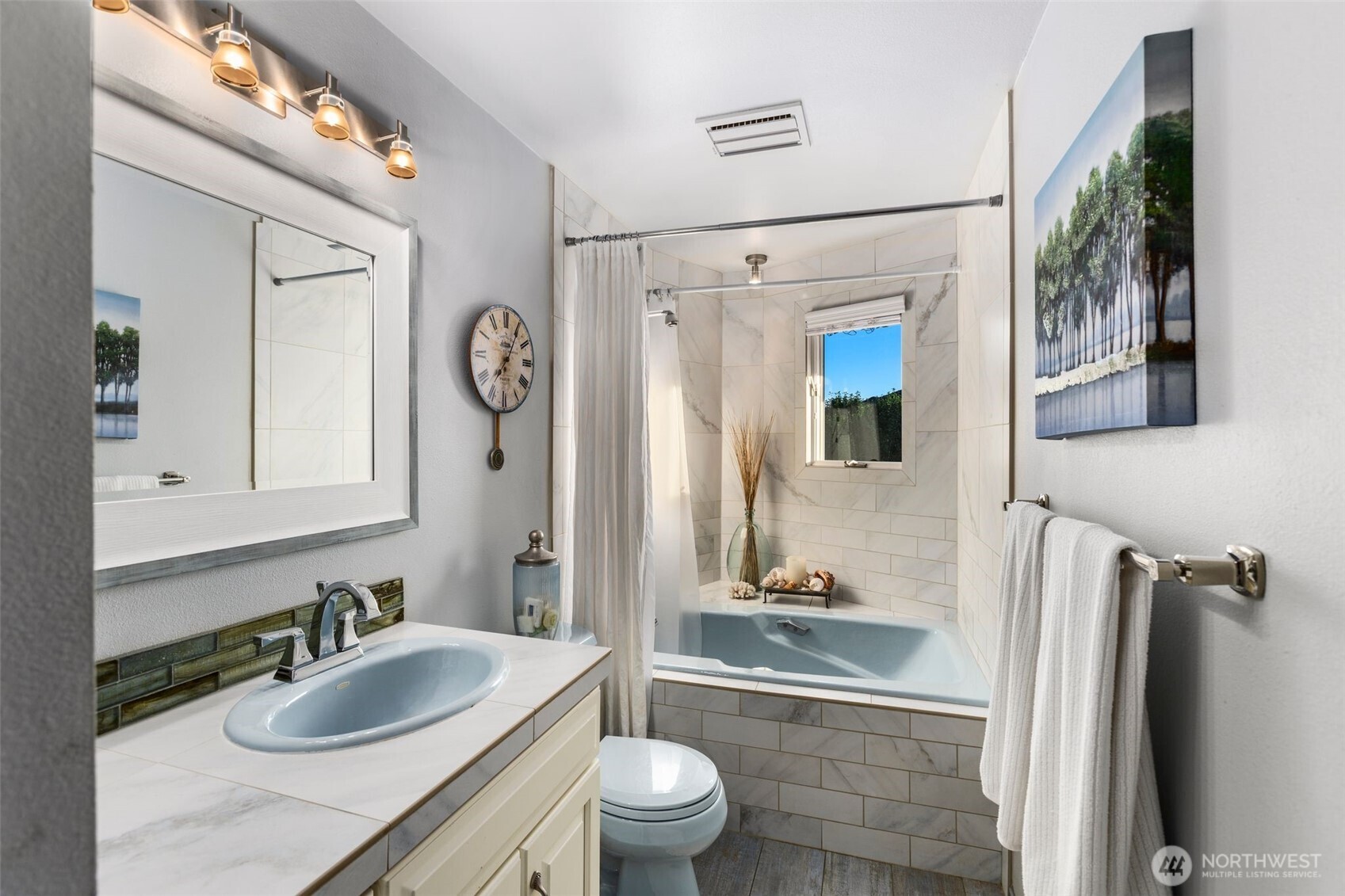 Timeless Resort-Style Living at Tapps Island