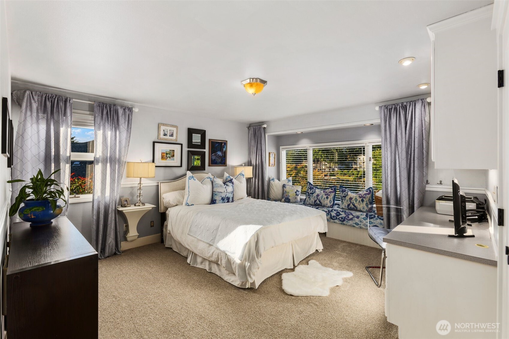 Timeless Resort-Style Living at Tapps Island