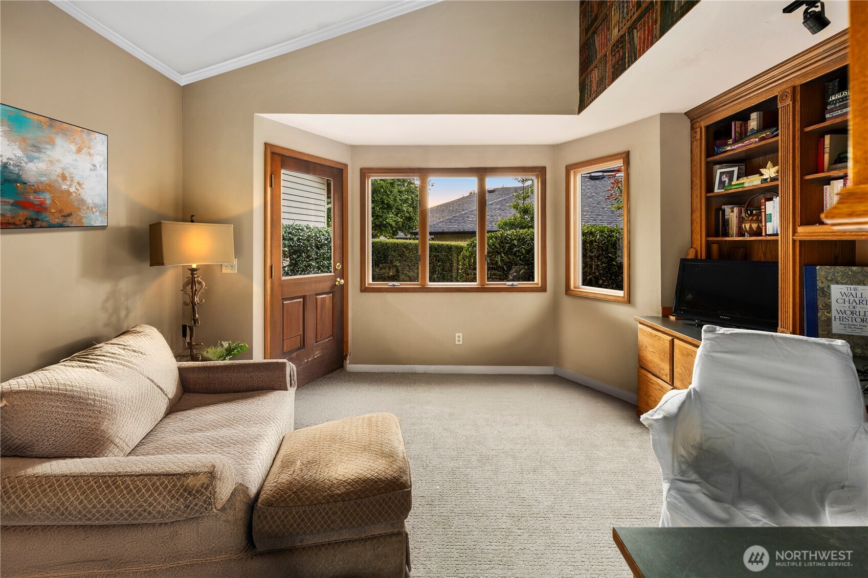 Timeless Resort-Style Living at Tapps Island