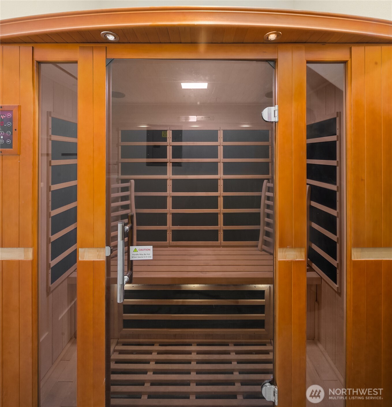 95’ of East-facing Lake Tapps Waterfront
