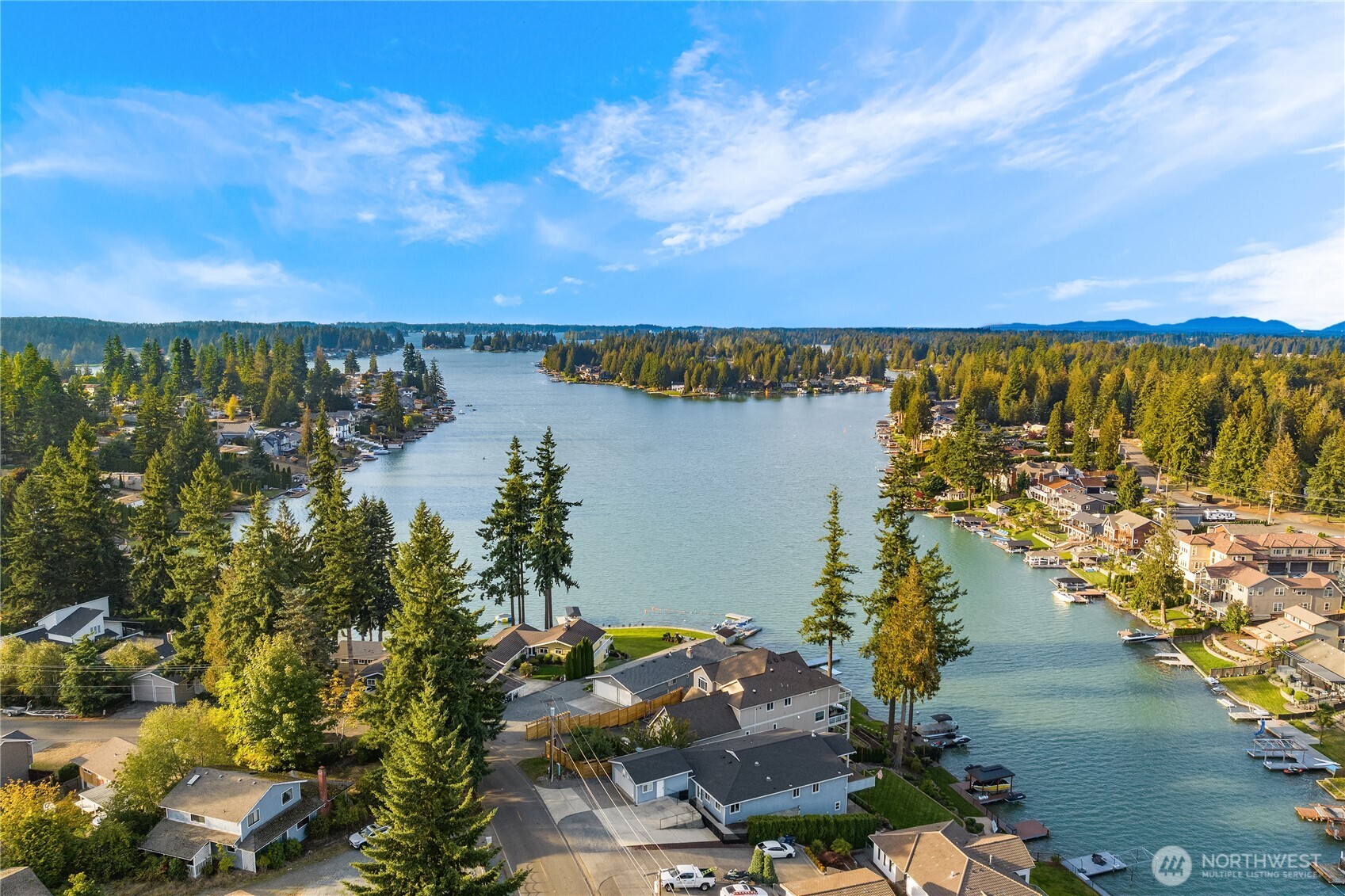 95’ of East-facing Lake Tapps Waterfront