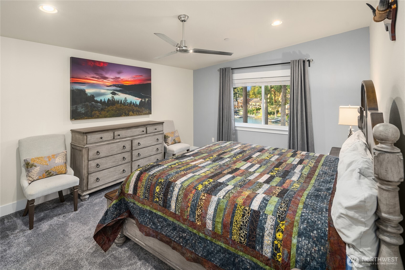 95’ of East-facing Lake Tapps Waterfront