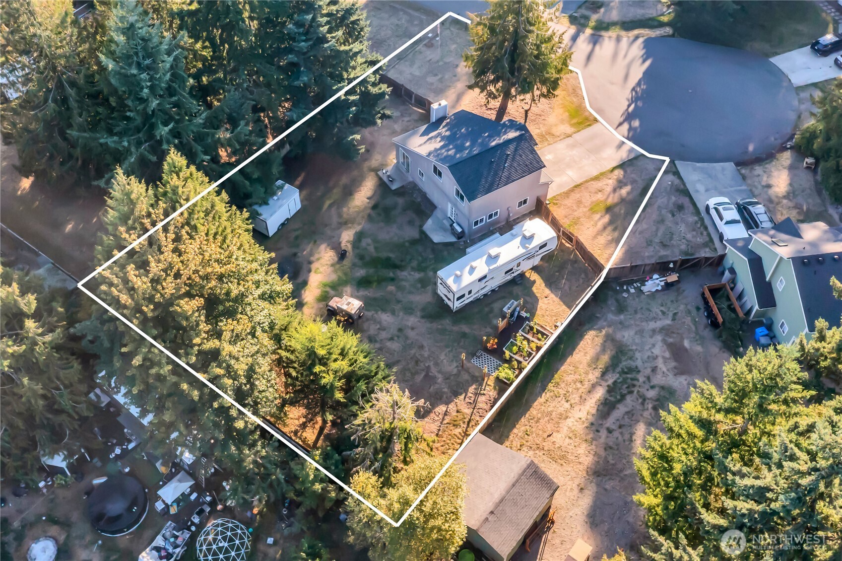 Charming Home in Wilderness Estates