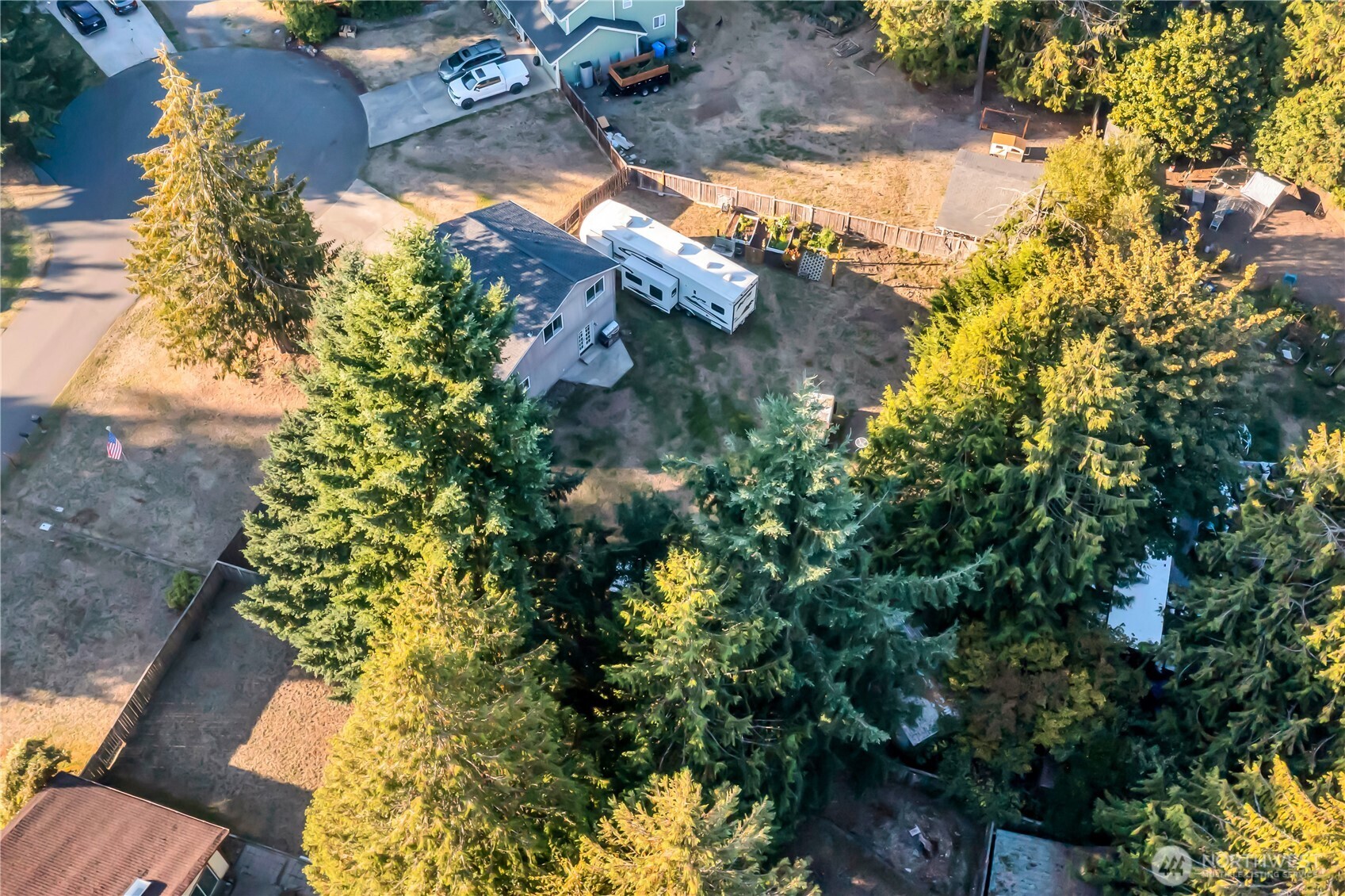 Charming Home in Wilderness Estates