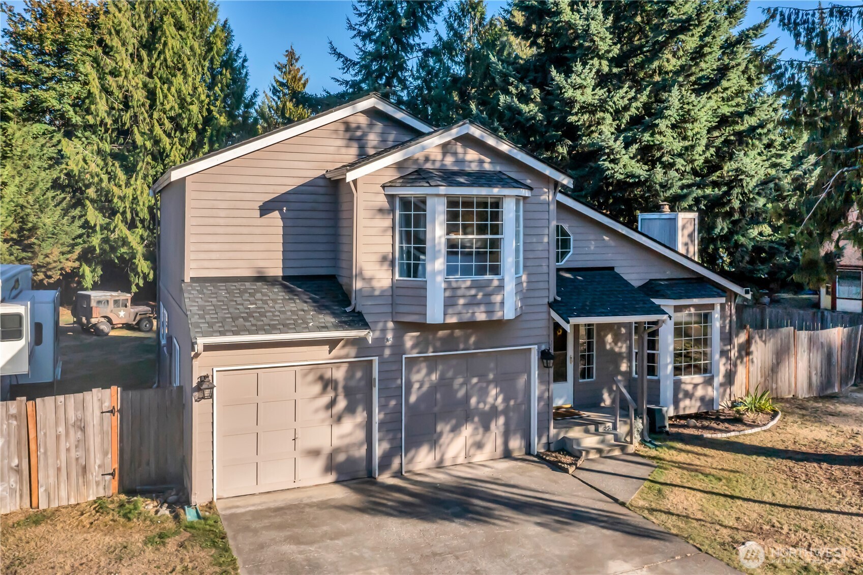 Charming Home in Wilderness Estates