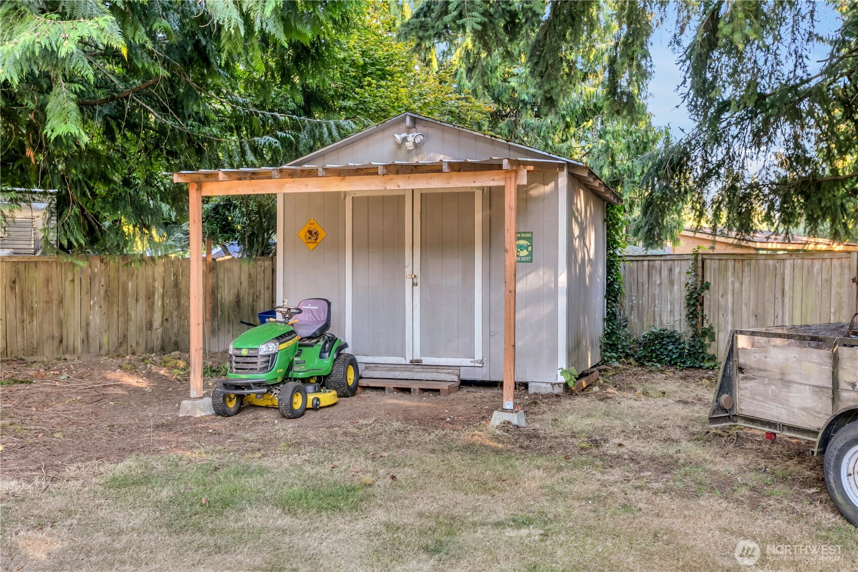 Charming Home in Wilderness Estates