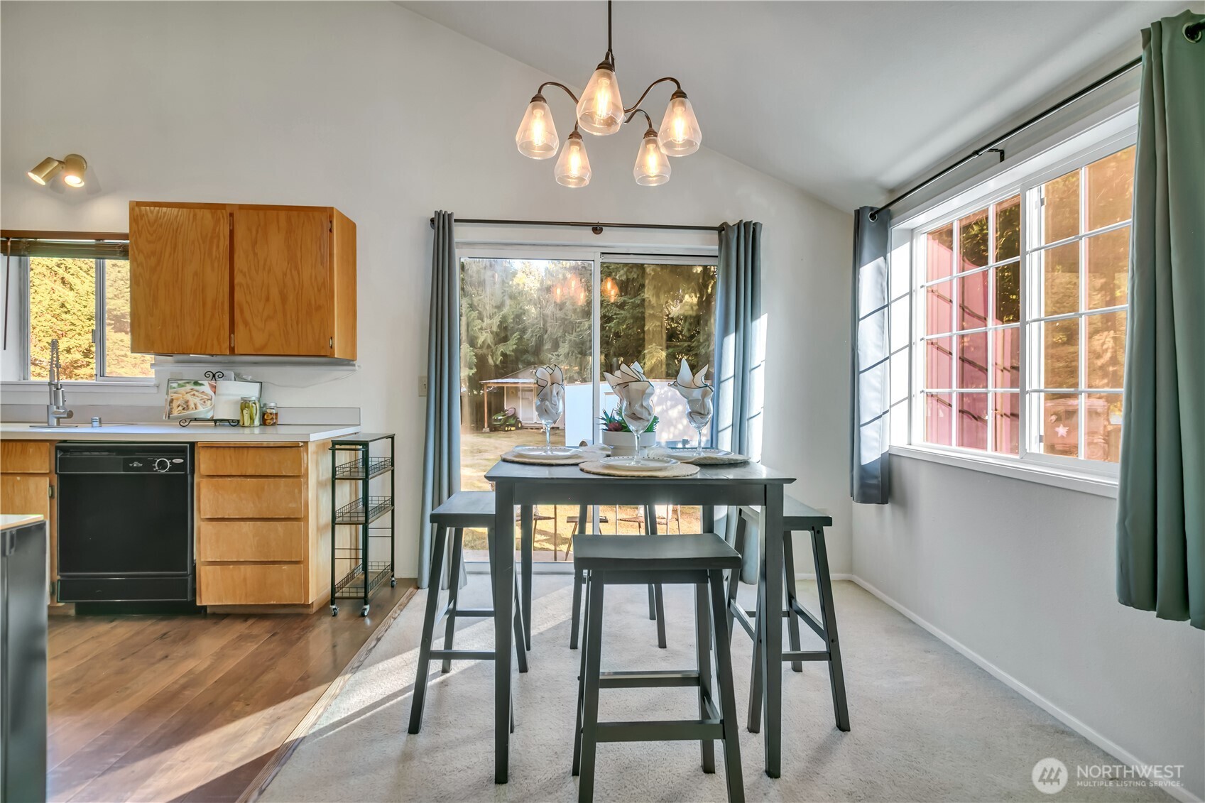 Charming Home in Wilderness Estates