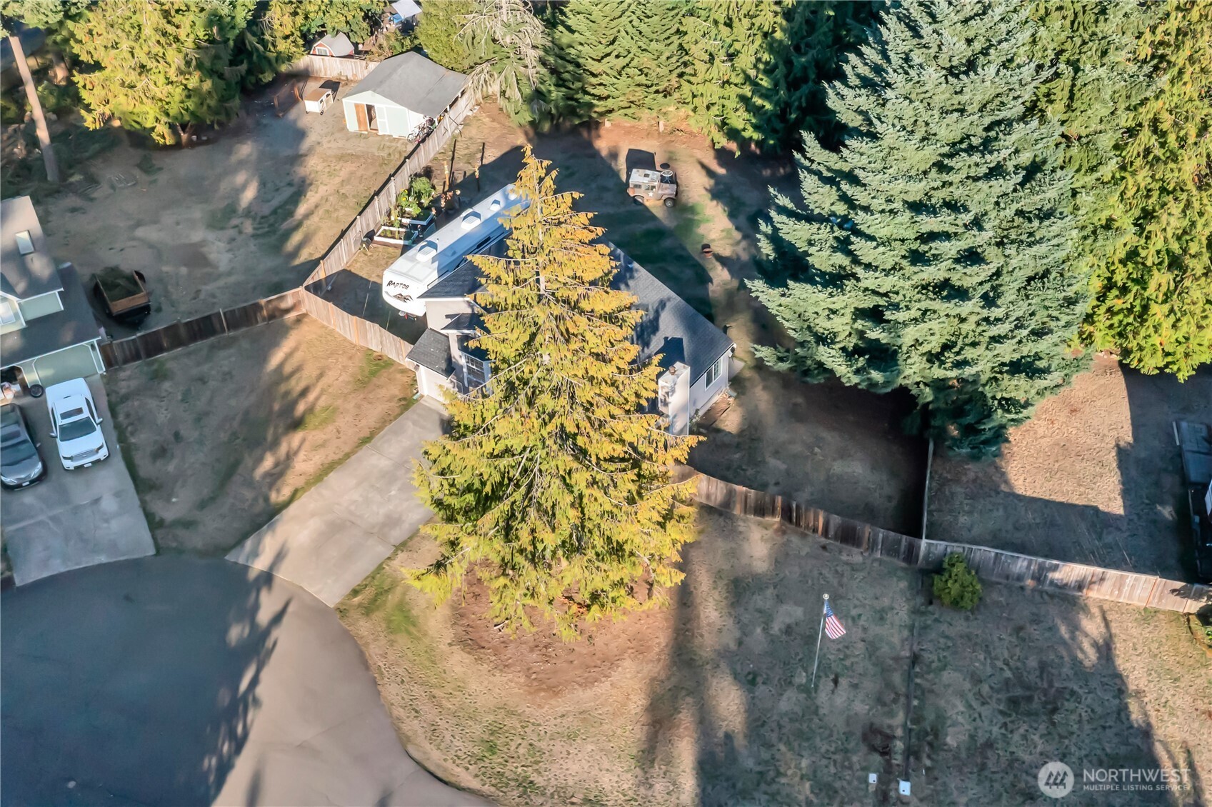 Charming Home in Wilderness Estates