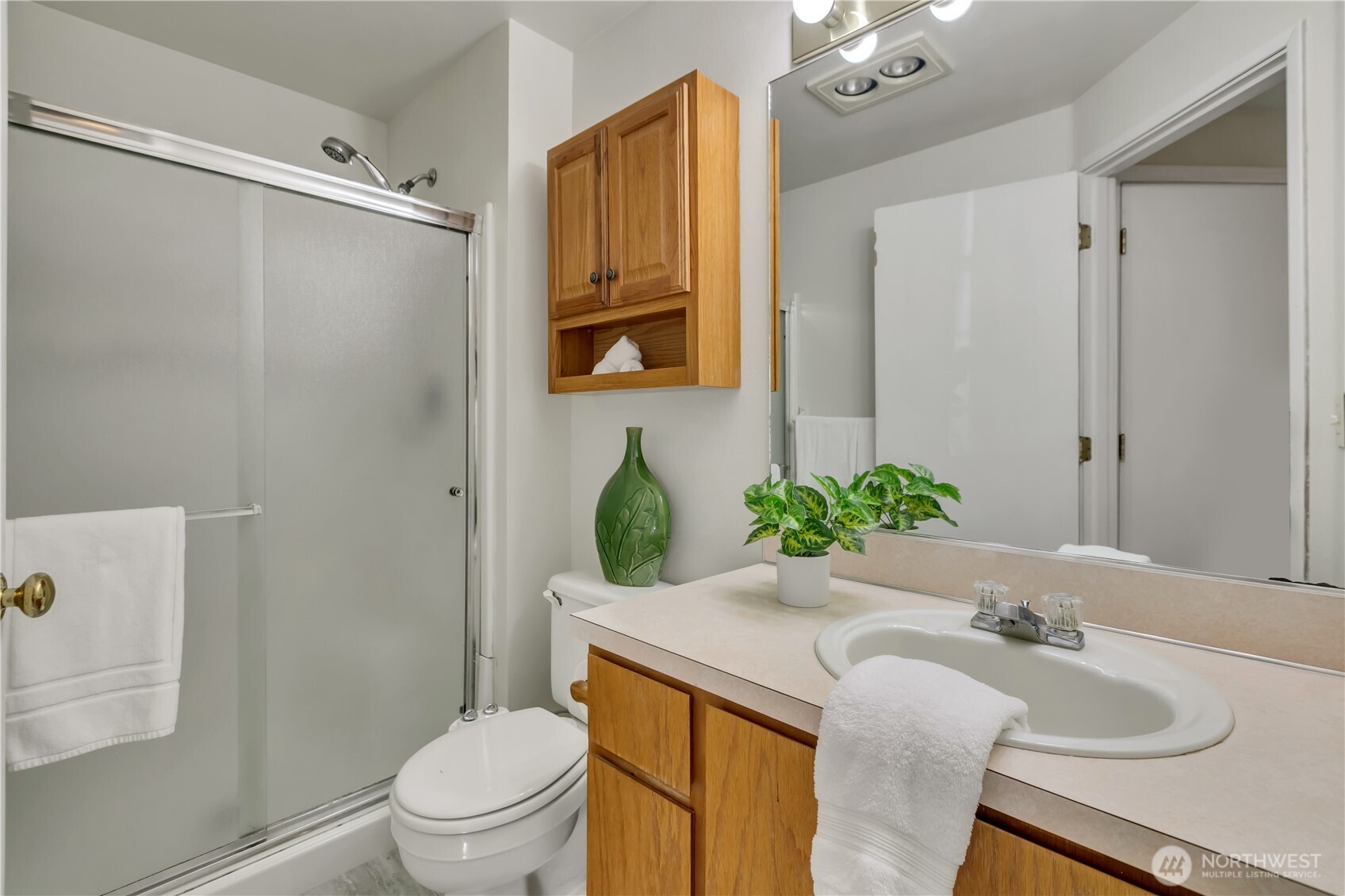 Charming Home in Wilderness Estates