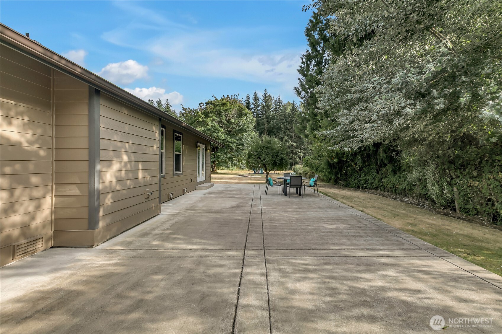 Private Buckley Rambler with Shop & 1bd/1ba ADU