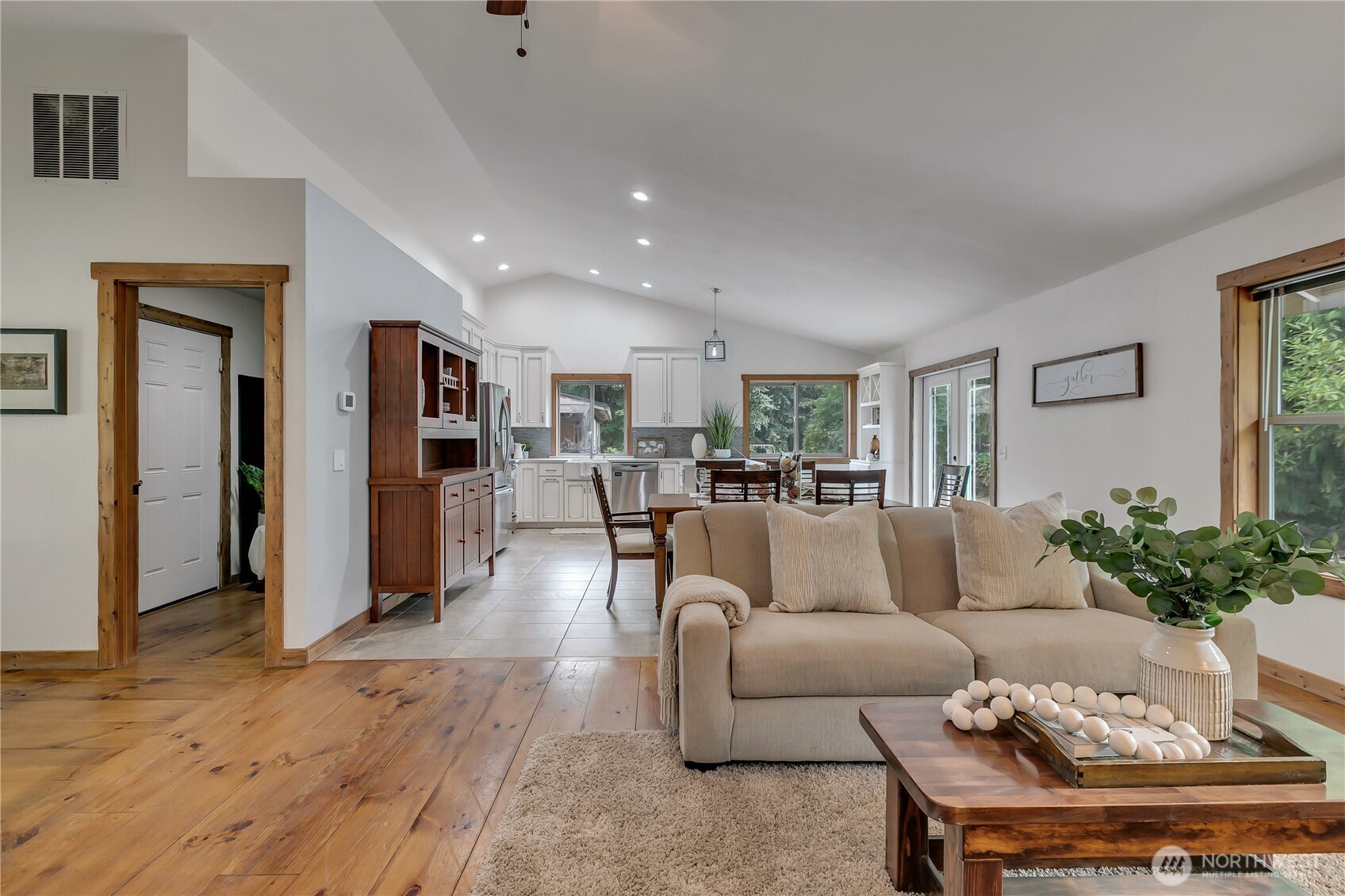 Private Buckley Rambler with Shop & 1bd/1ba ADU