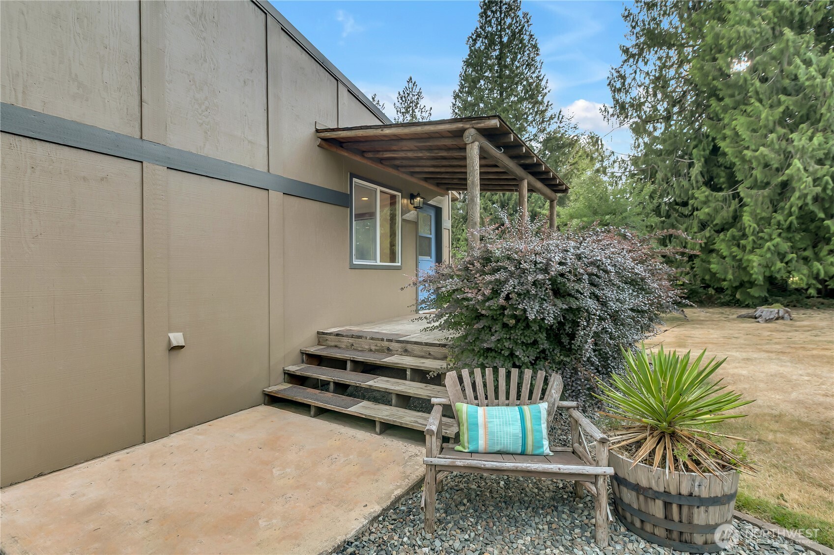 Private Buckley Rambler with Shop & 1bd/1ba ADU
