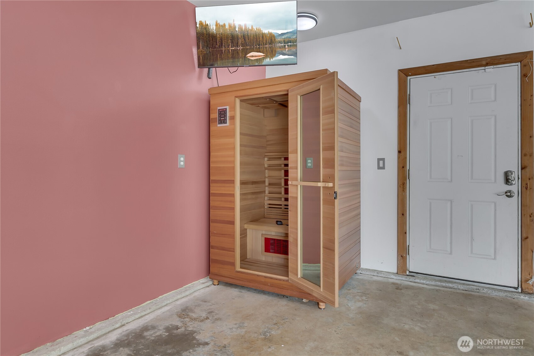 Fully Remodeled 3 Bed 2.5 Bath on .40 Acres 