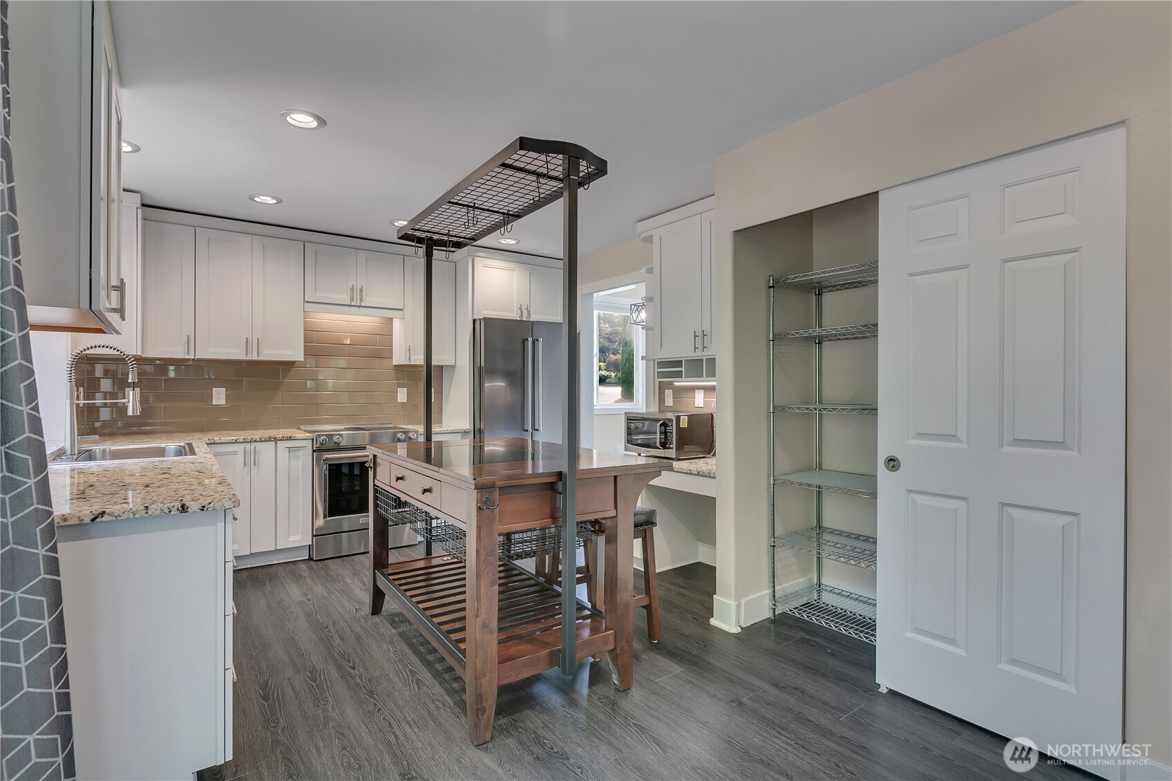 Fully Remodeled 3 Bed 2.5 Bath on .40 Acres 