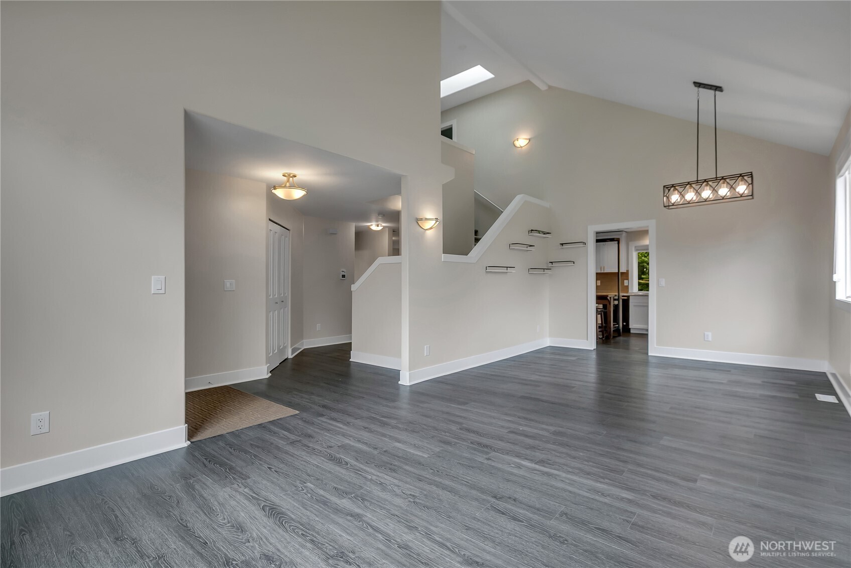 Fully Remodeled 3 Bed 2.5 Bath on .40 Acres 