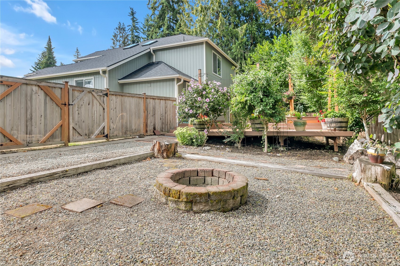 Fully Remodeled 3 Bed 2.5 Bath on .40 Acres 