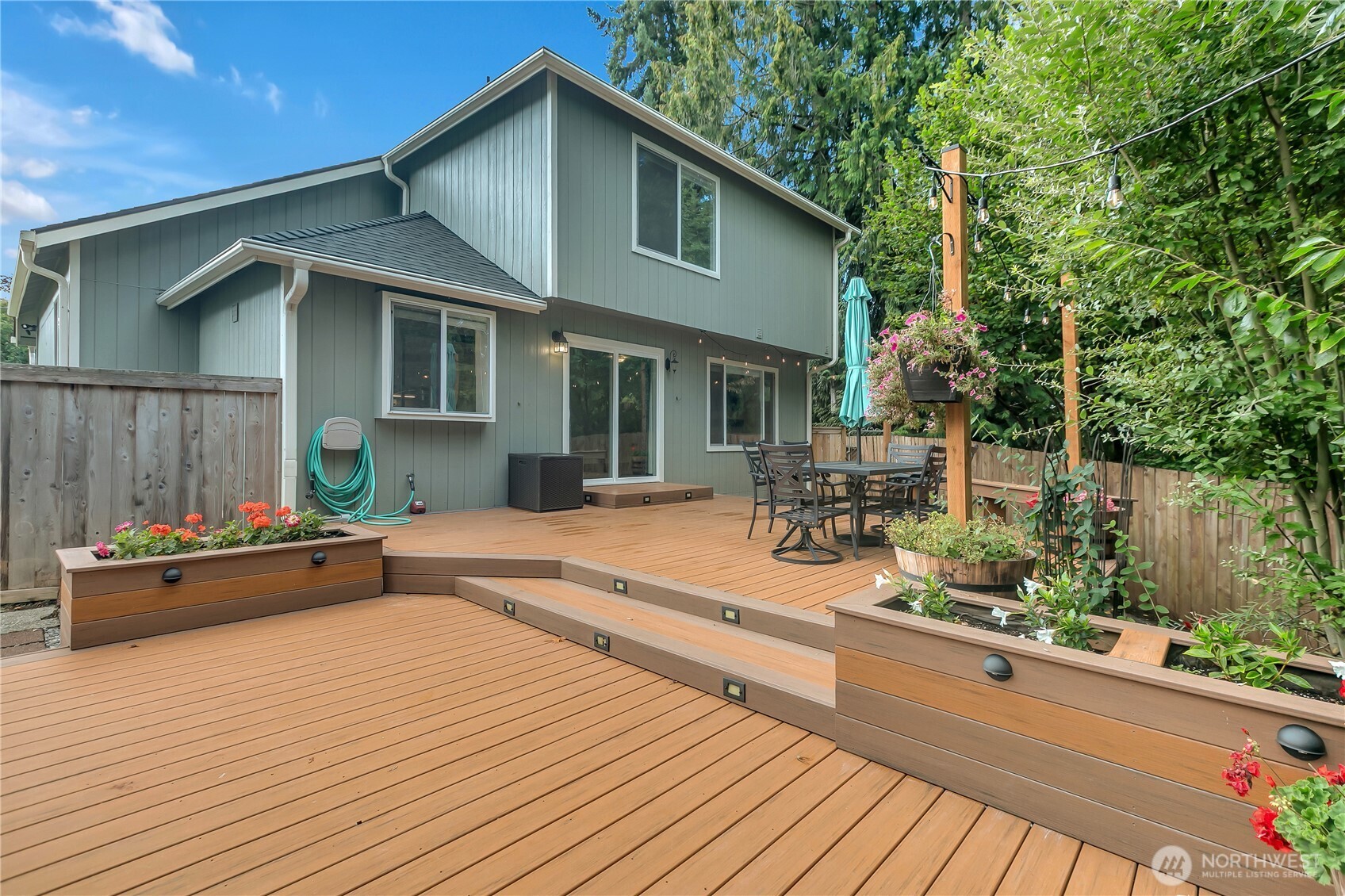 Fully Remodeled 3 Bed 2.5 Bath on .40 Acres 