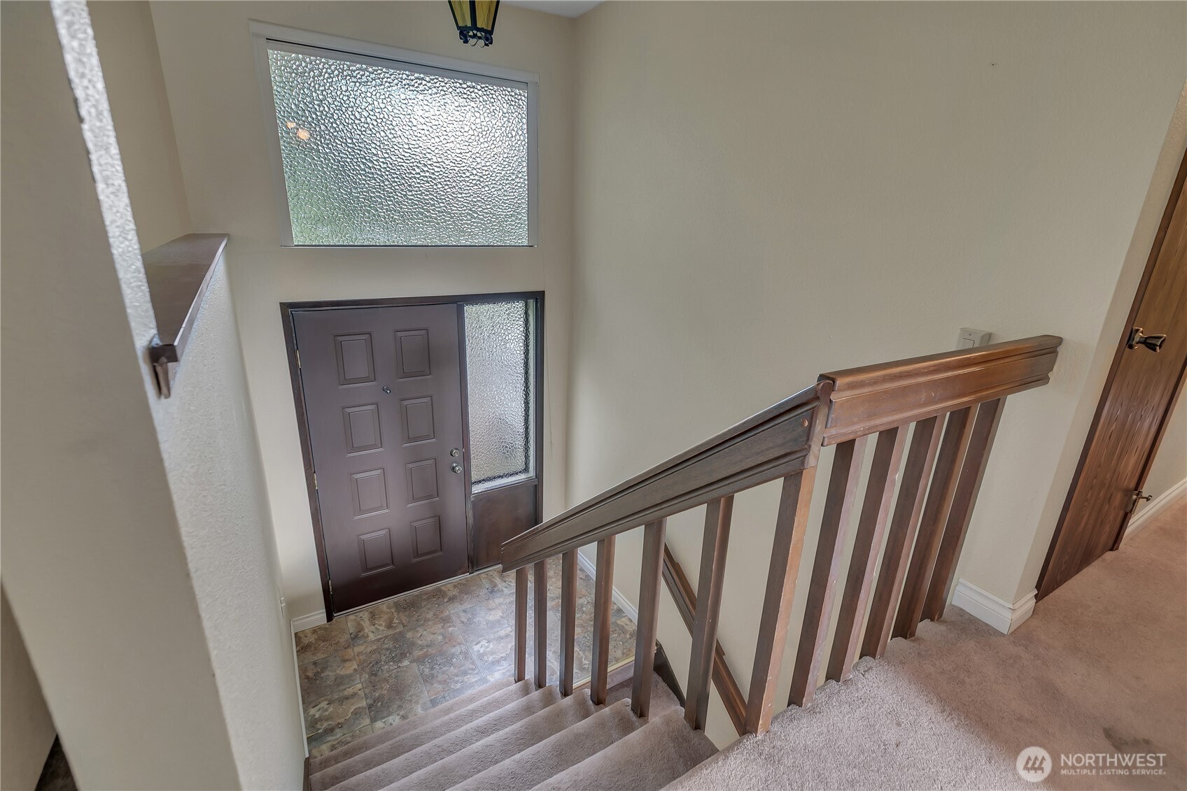 Charming Bonney Lake Home on Large Private Lot