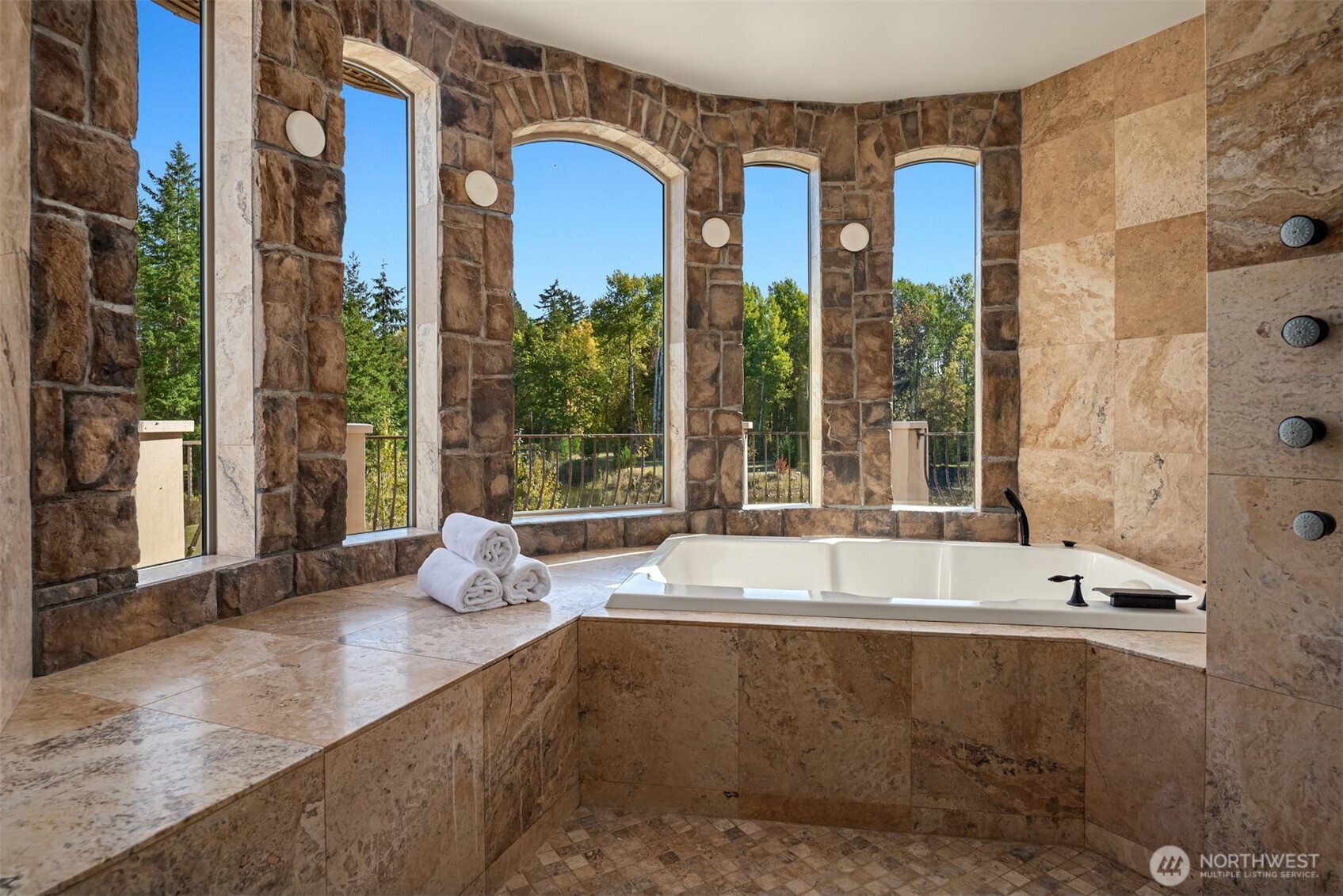 84+ Acre Estate in Pierce County