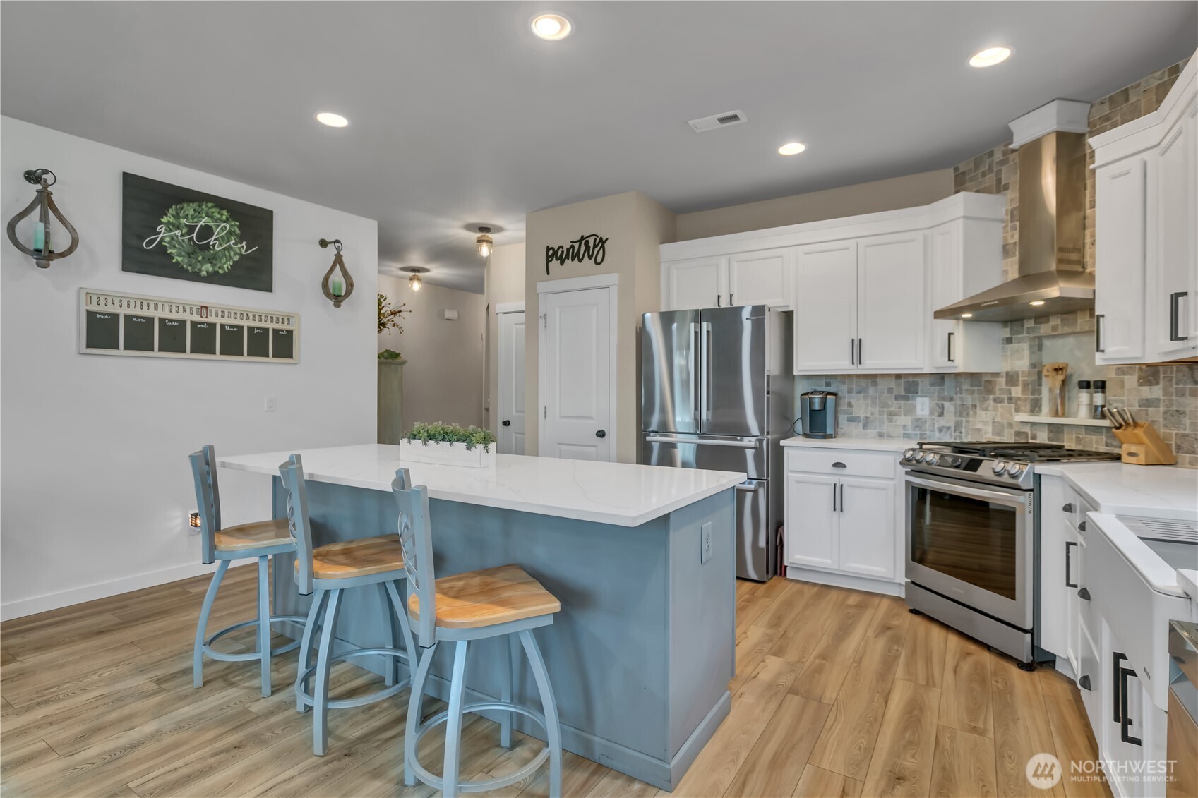 Charming Modern Farmhouse