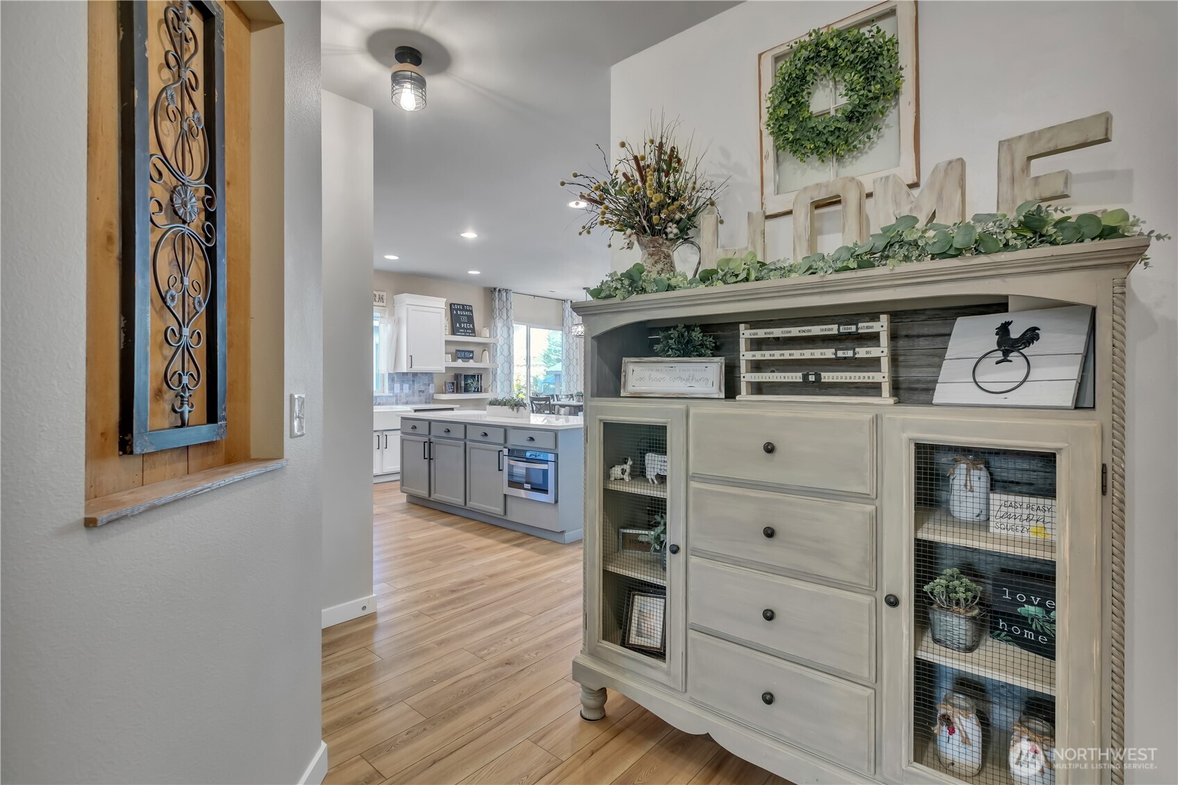 Charming Modern Farmhouse