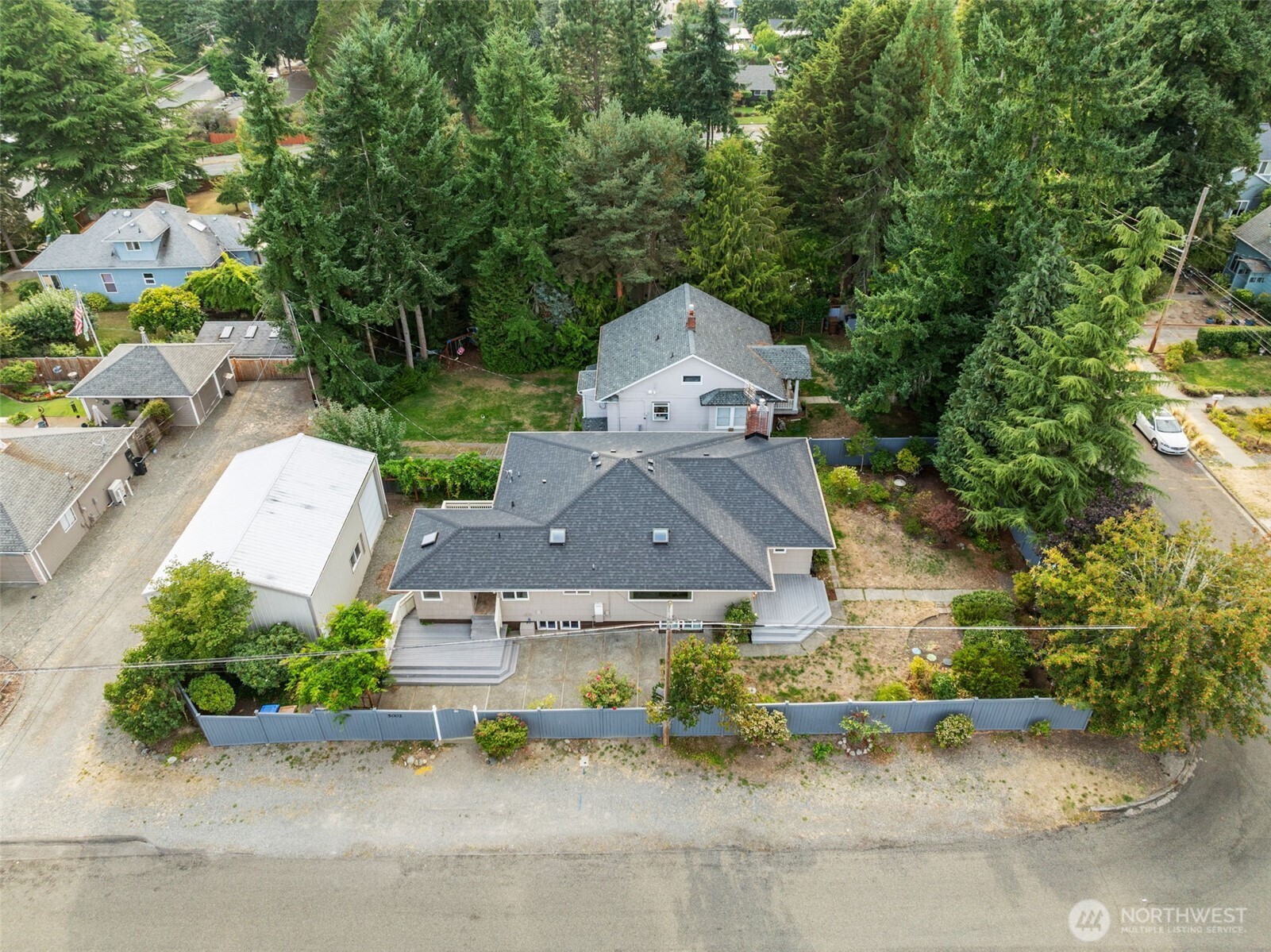 5002 N 10th Street