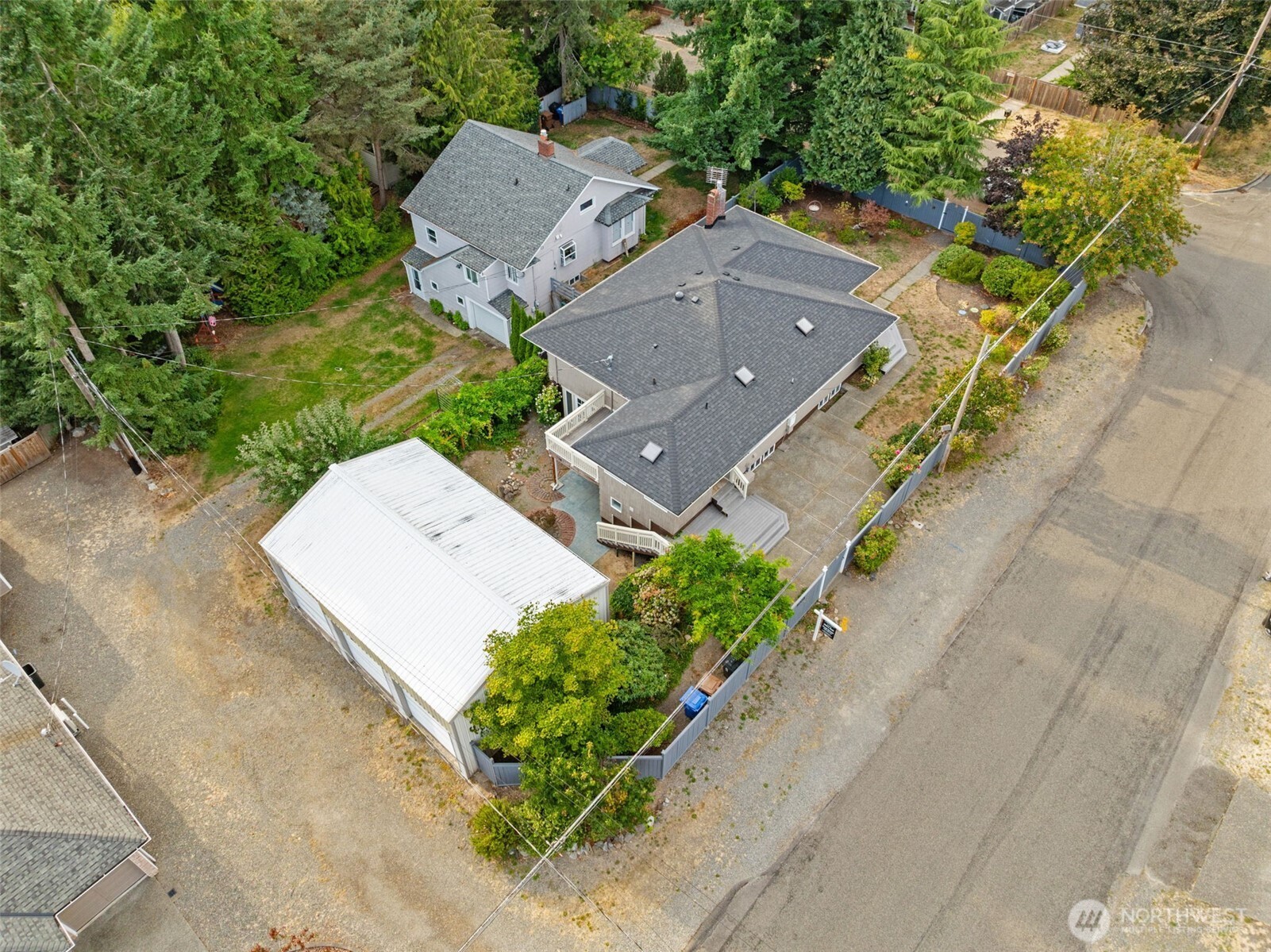 5002 N 10th Street
