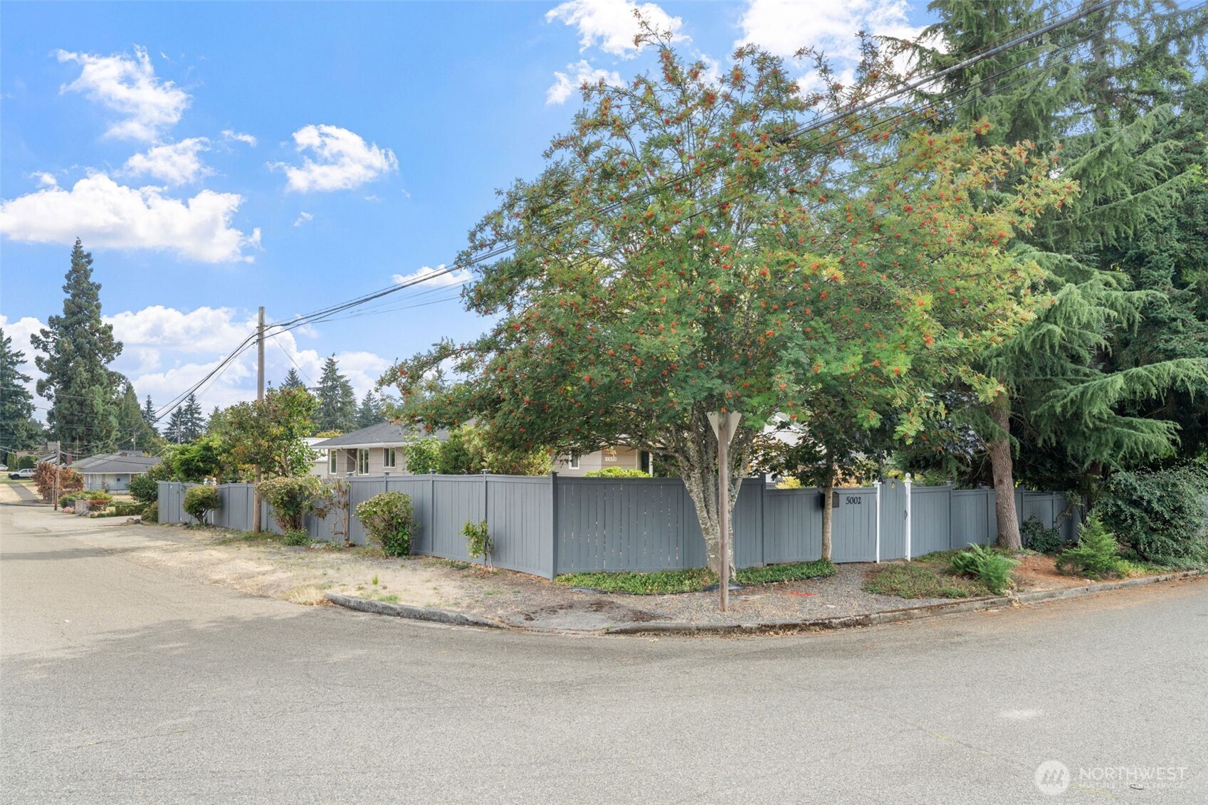 5002 N 10th Street
