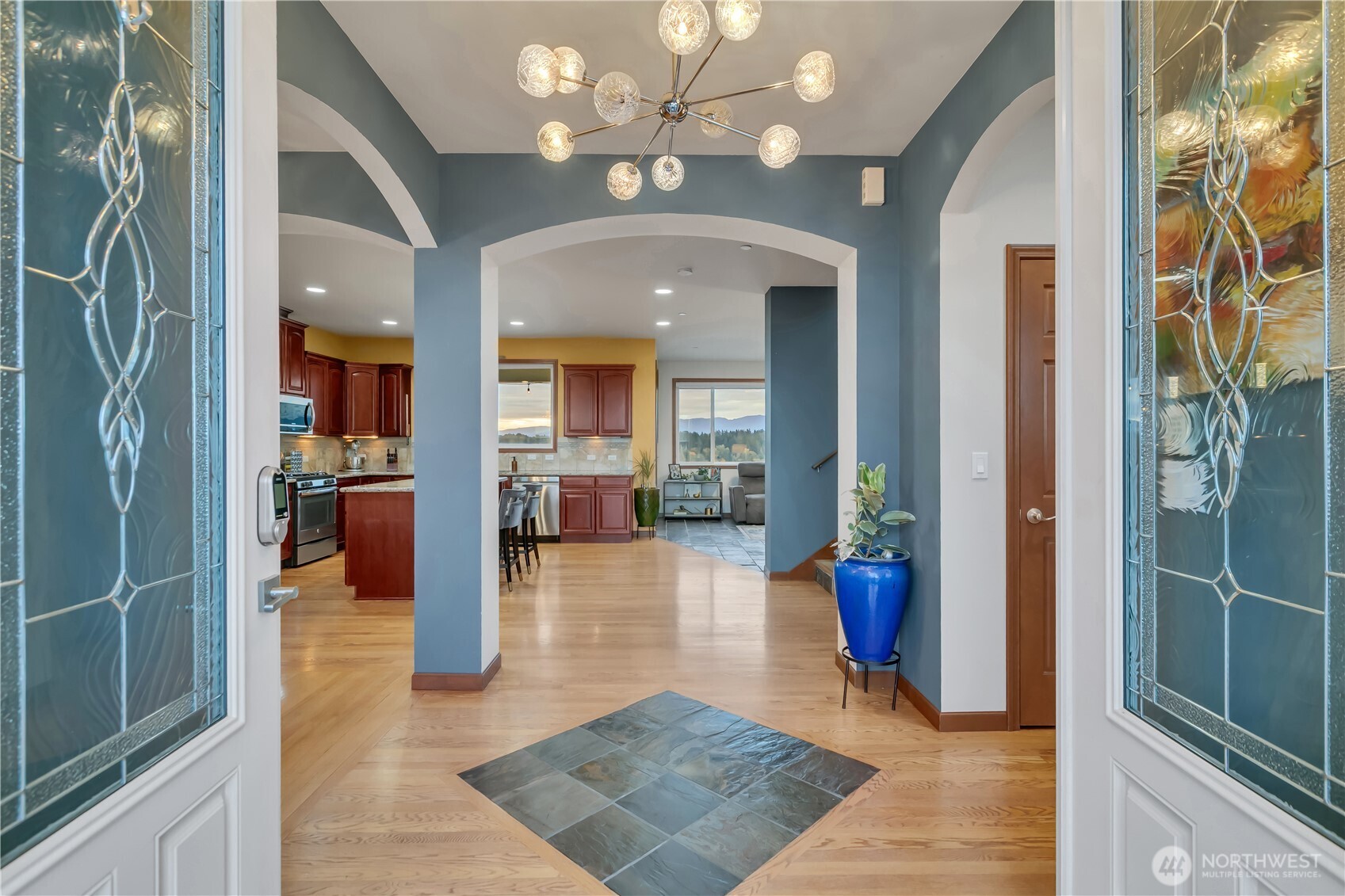 Sweeping Mt. Rainier Views | the Summit At Sky Island