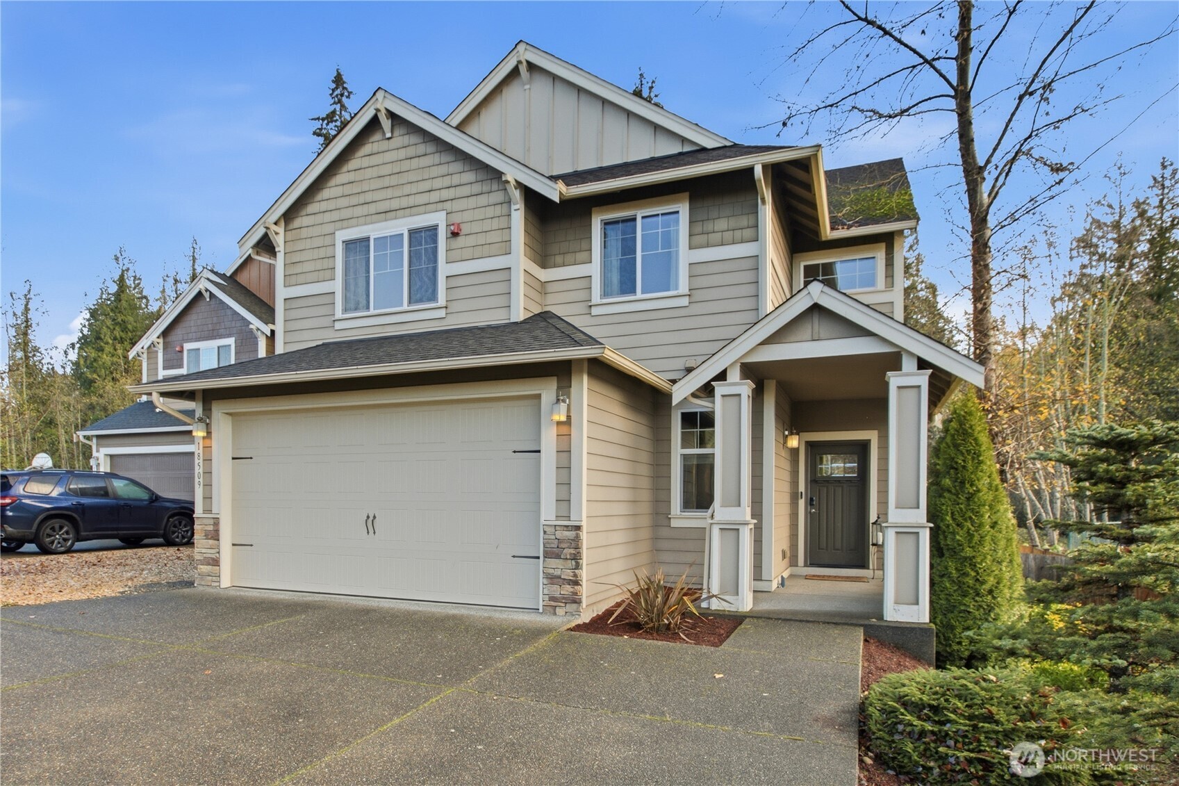 Stunning Soundbuilt Craftsman