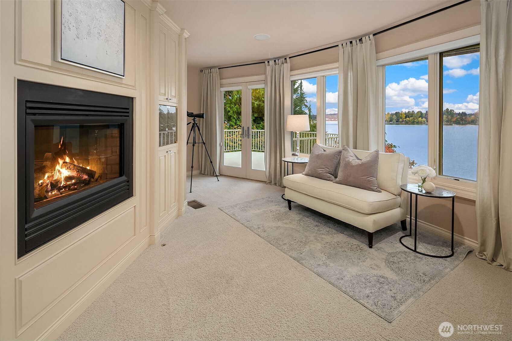 5.23 Acres of Opulent Snag Island Peninsula