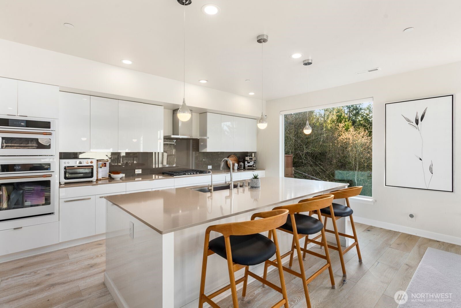 Luxury Lifestyle at Sky Island