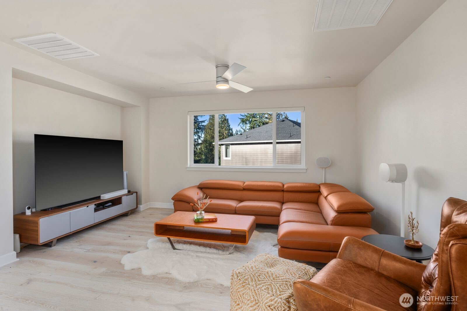 Luxury Lifestyle at Sky Island