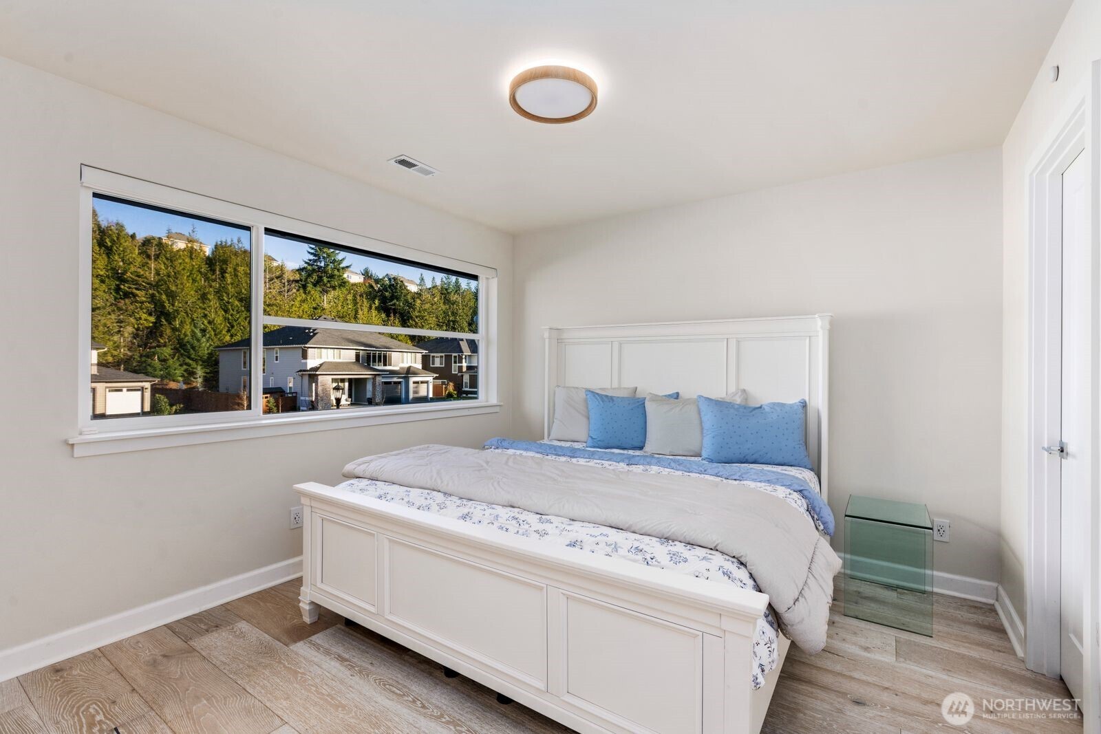 Luxury Lifestyle at Sky Island